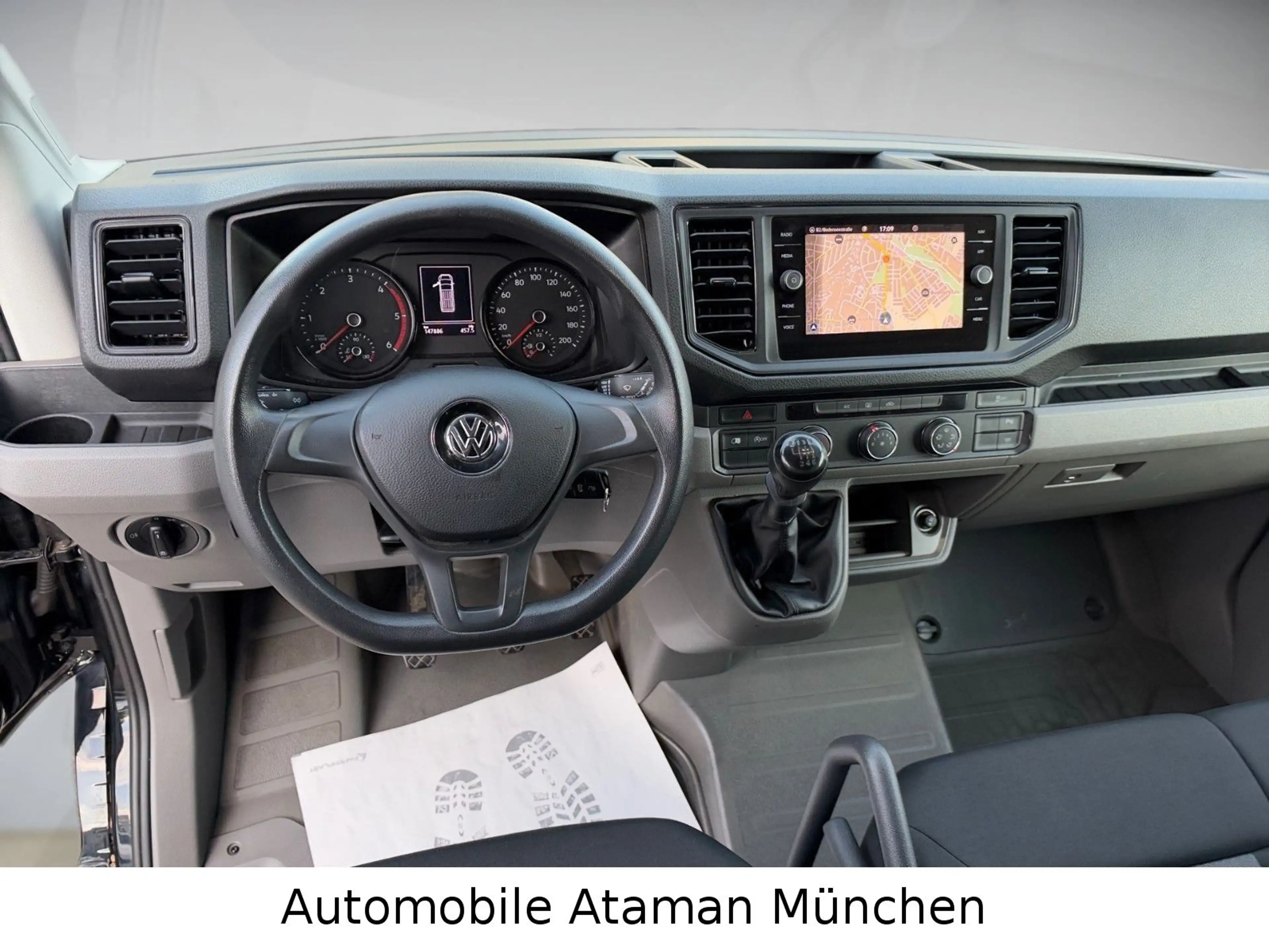 Volkswagen Crafter 2.0 TDI mittellang verglast Klima, Navi — photo 12