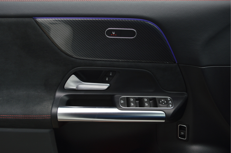 Mercedes-Benz GLA 200 Business Solution AMG | CAMERA | SFEERVERLICHTING — photo 12