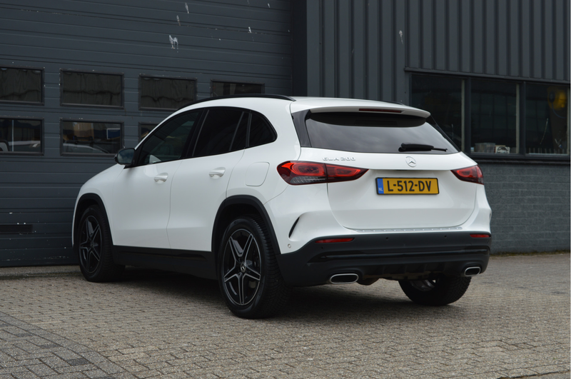 Mercedes-Benz GLA 200 Business Solution AMG | CAMERA | SFEERVERLICHTING — photo 4