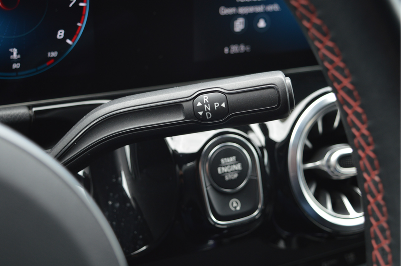 Mercedes-Benz GLA 200 Business Solution AMG | CAMERA | SFEERVERLICHTING — photo 17