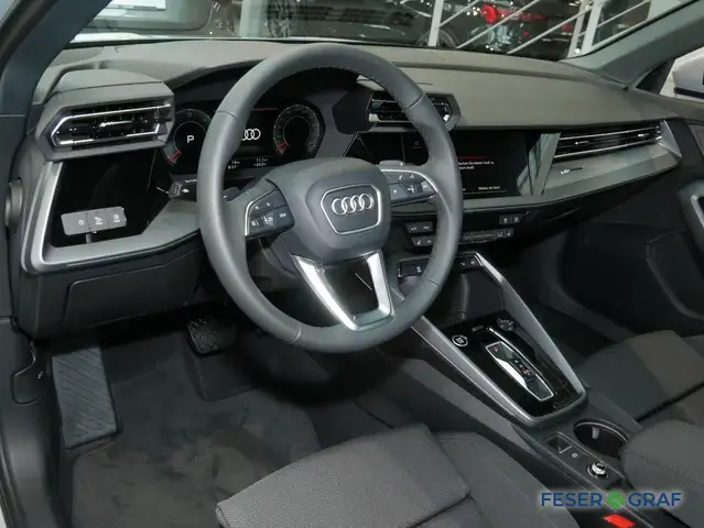 Audi A3 view 9