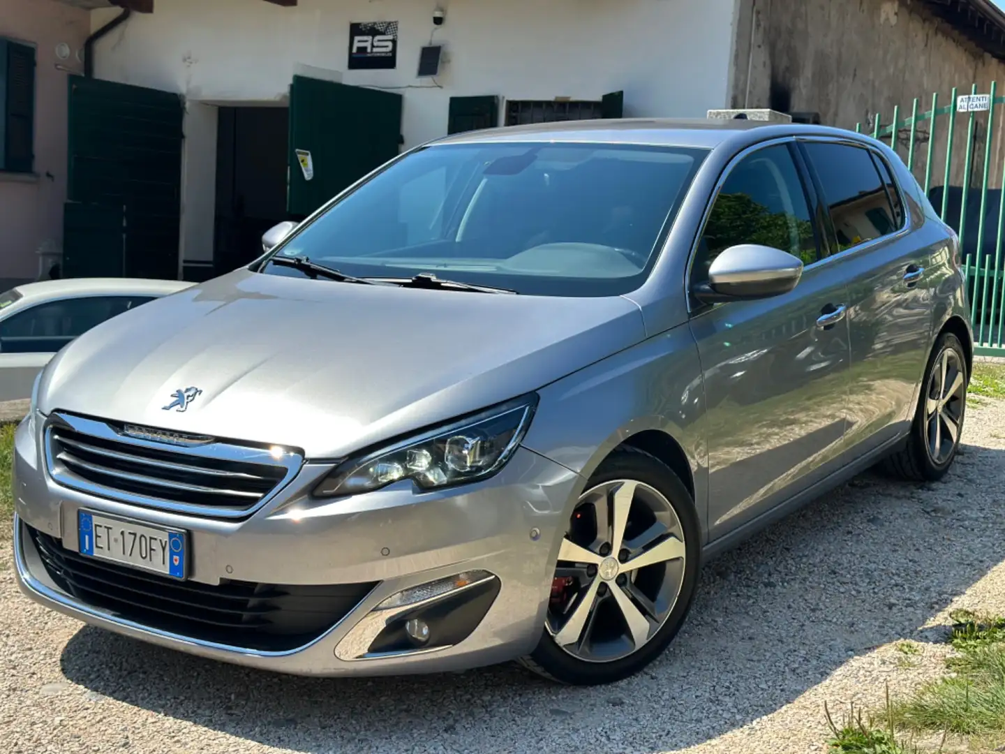 Peugeot 308 308 1.6 THP 155 CV Active Gris - 1