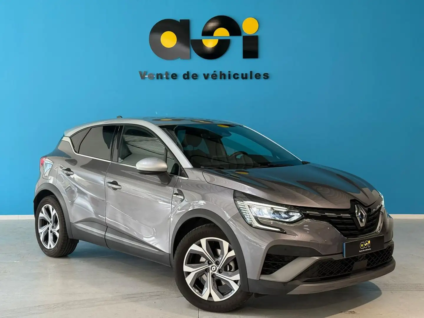 Renault Captur 1.6 E-Tech Hybride RS Line Grau - 1