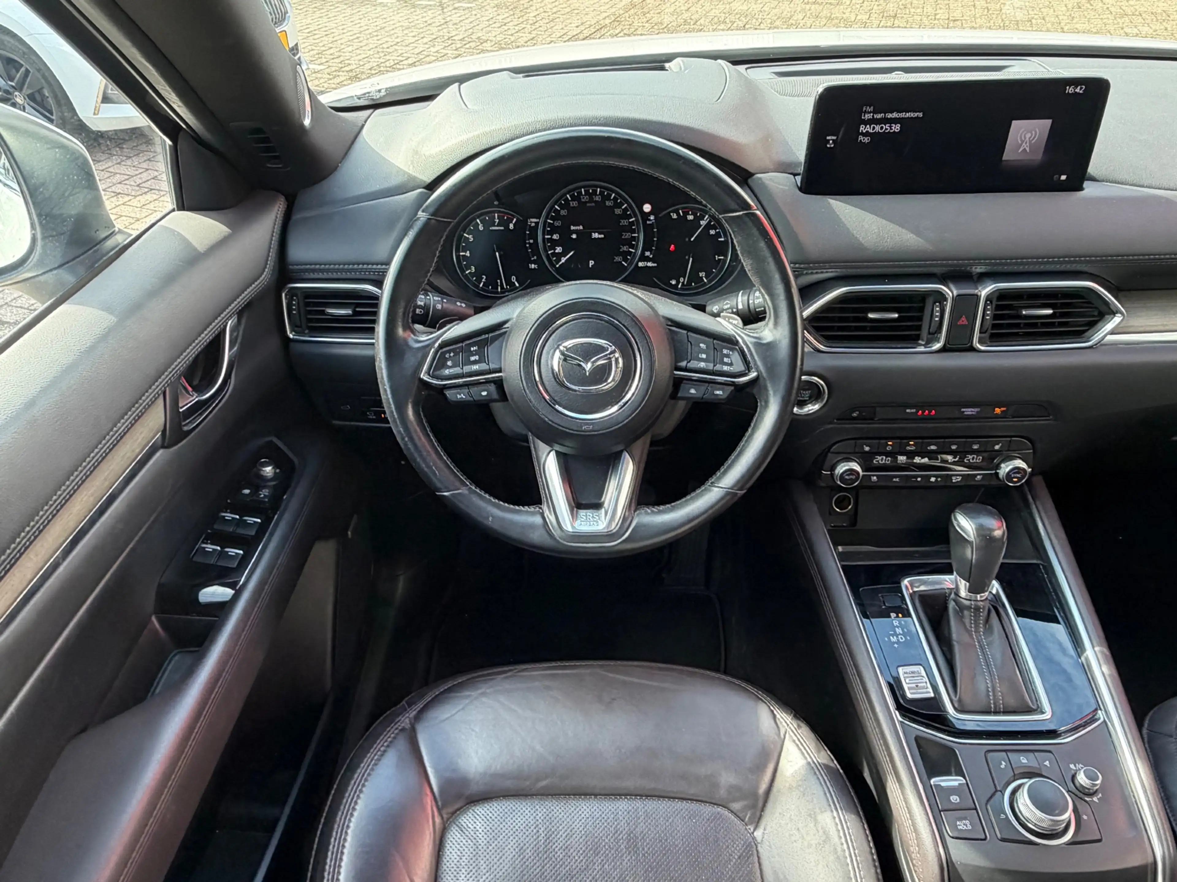 Mazda CX-5 2.0 SkyActiv-G 165 Signature, leder, glasdak, carp — photo 9
