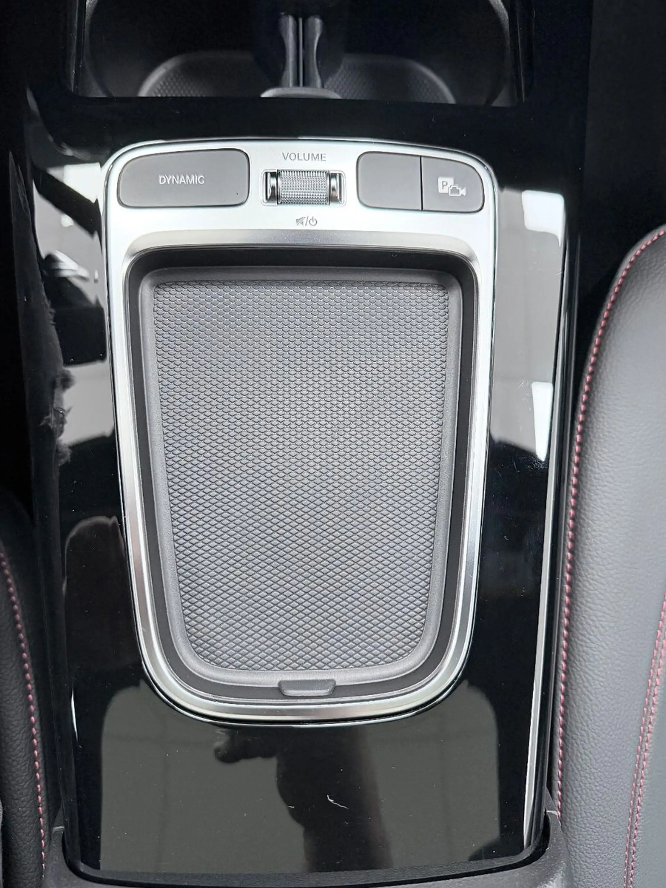 Mercedes-Benz CLA 35 AMG 4Matic.PANO.360°KAM.HUD.LED.NIGHT — photo 36
