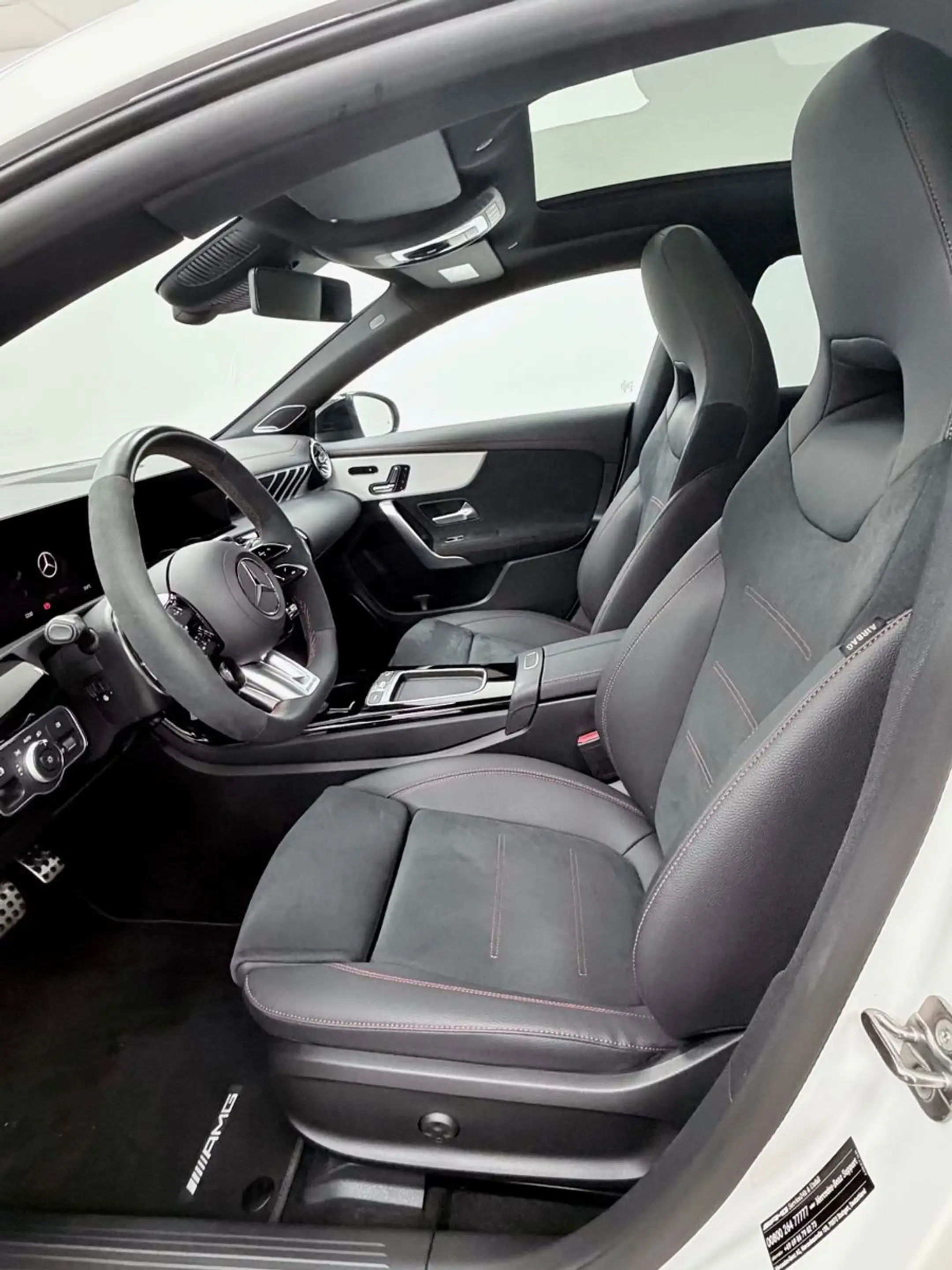 Mercedes-Benz CLA 35 AMG 4Matic.PANO.360°KAM.HUD.LED.NIGHT — photo 25