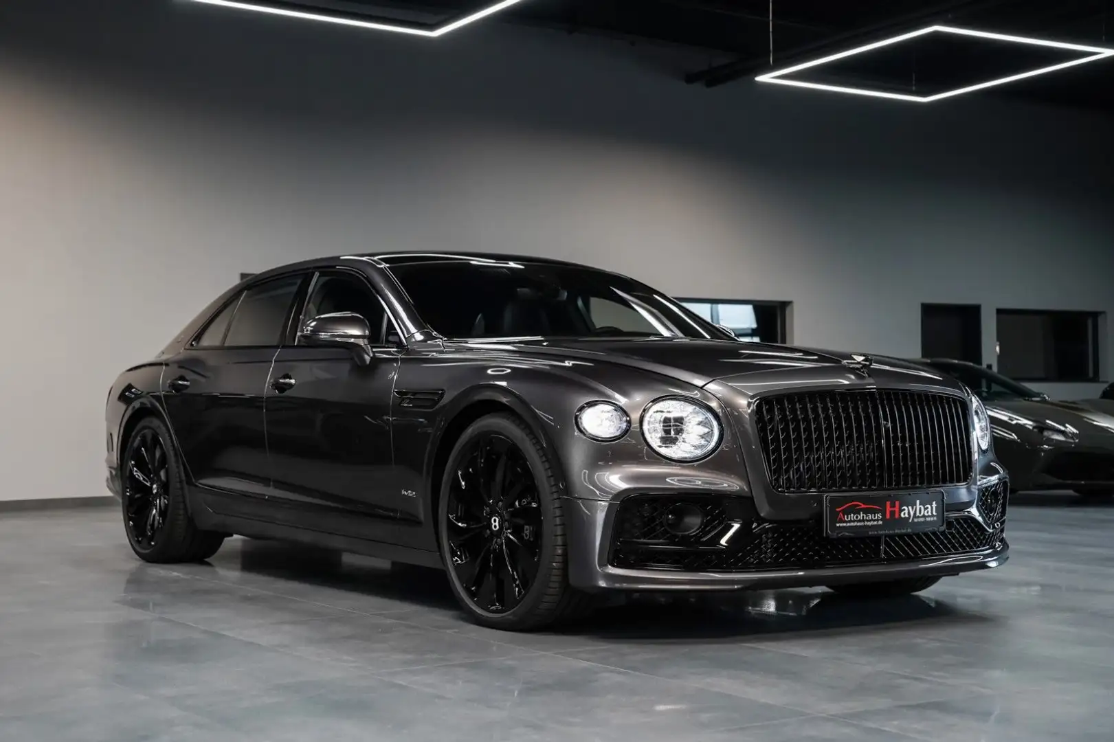 Bentley Flying Spur 6.0 W12 First Edition Black Line Grau - 1
