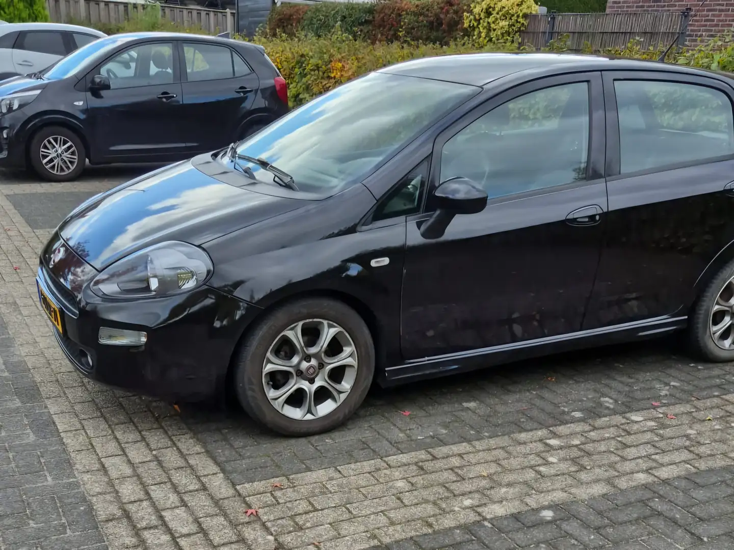 Fiat Punto Punto 0.9 TwinAir Easy Zwart - 2