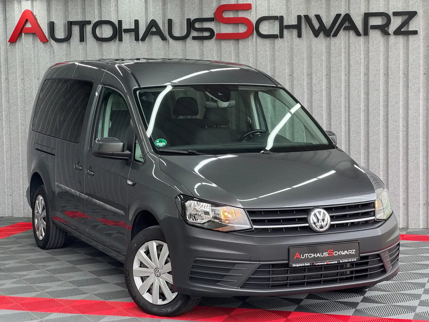 Volkswagen Caddy 2.0TDI DSG Maxi 7Sitzer Kamera ACC StdHeiz Gris - 1