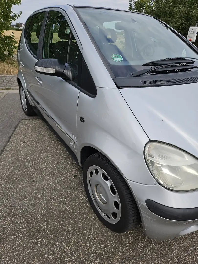 Mercedes-Benz A 140 Classic Piccadilly Argent - 2