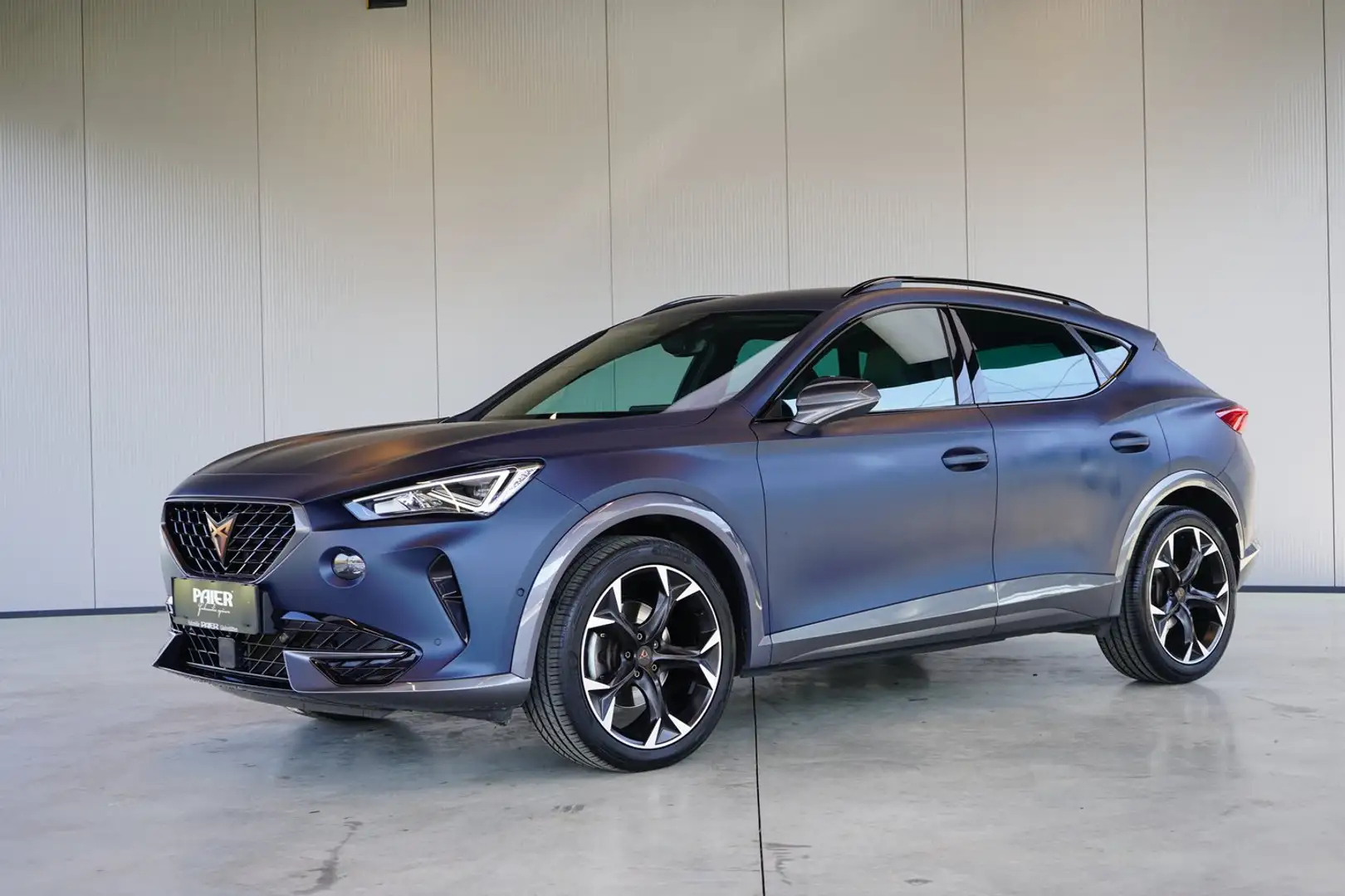 CUPRA Formentor 1.5 TSI 150 PS ACT Blau - 1