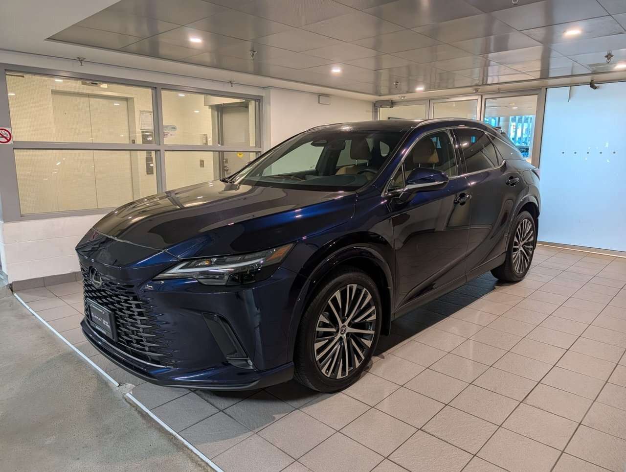 2024 Lexus RX RX 350h LOCAL | HYBRID | SENSORS | CARPLAY | BACK