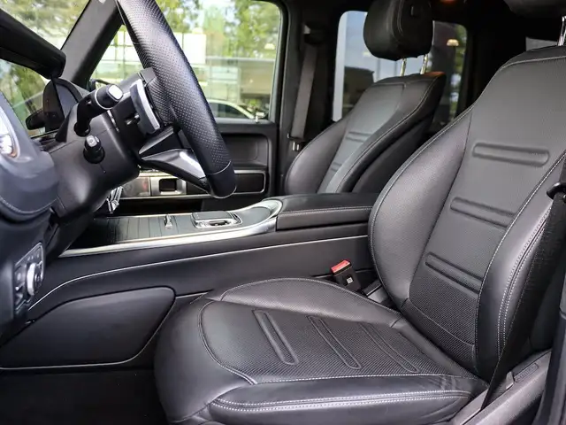 Mercedes-Benz G-Class view 13