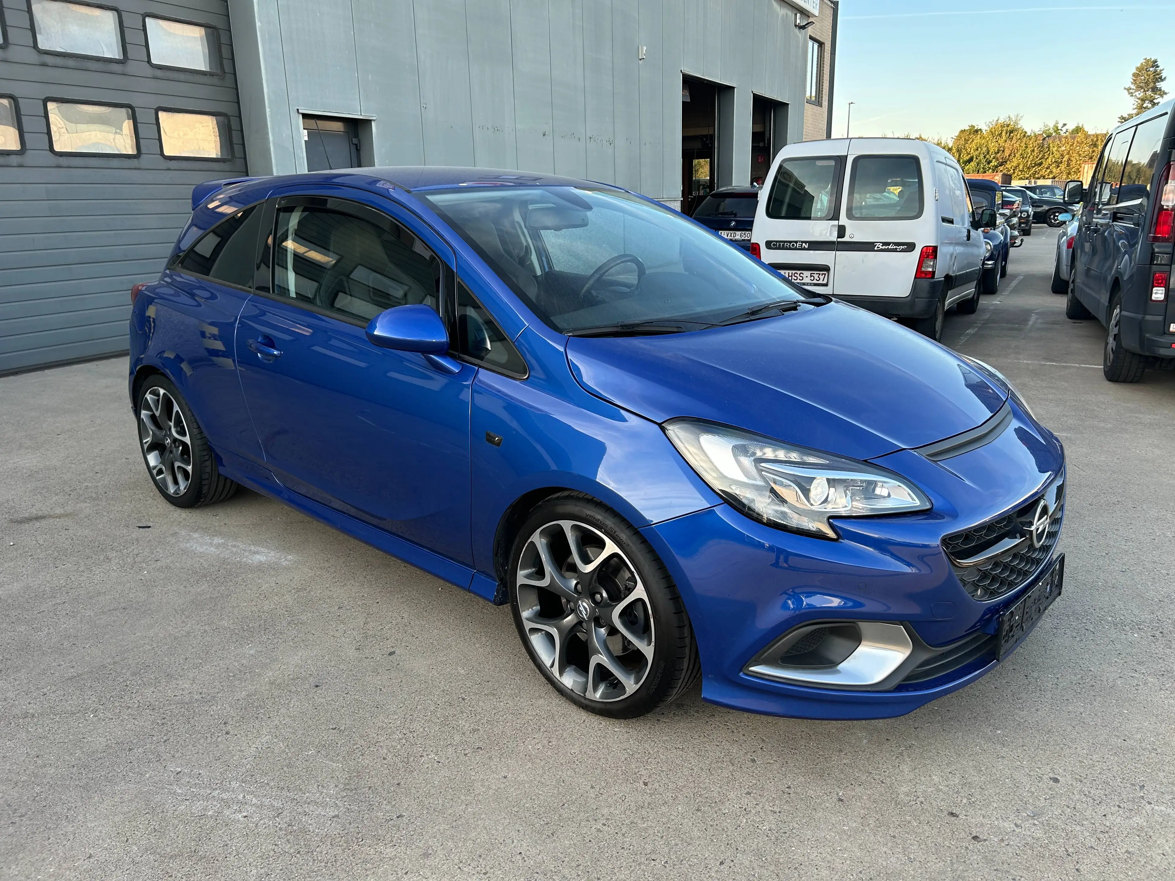 Opel Corsa Corsa OPC 1.6 Turbo — photo 2