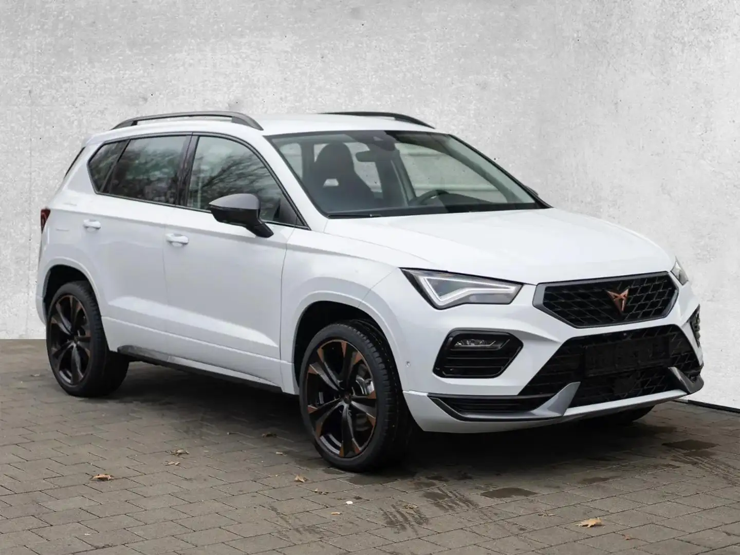 CUPRA Ateca 1.5 TSI DSG *Navi*SHZ*Kamera*PDC*Keyless*Lenkradhe Weiß - 2