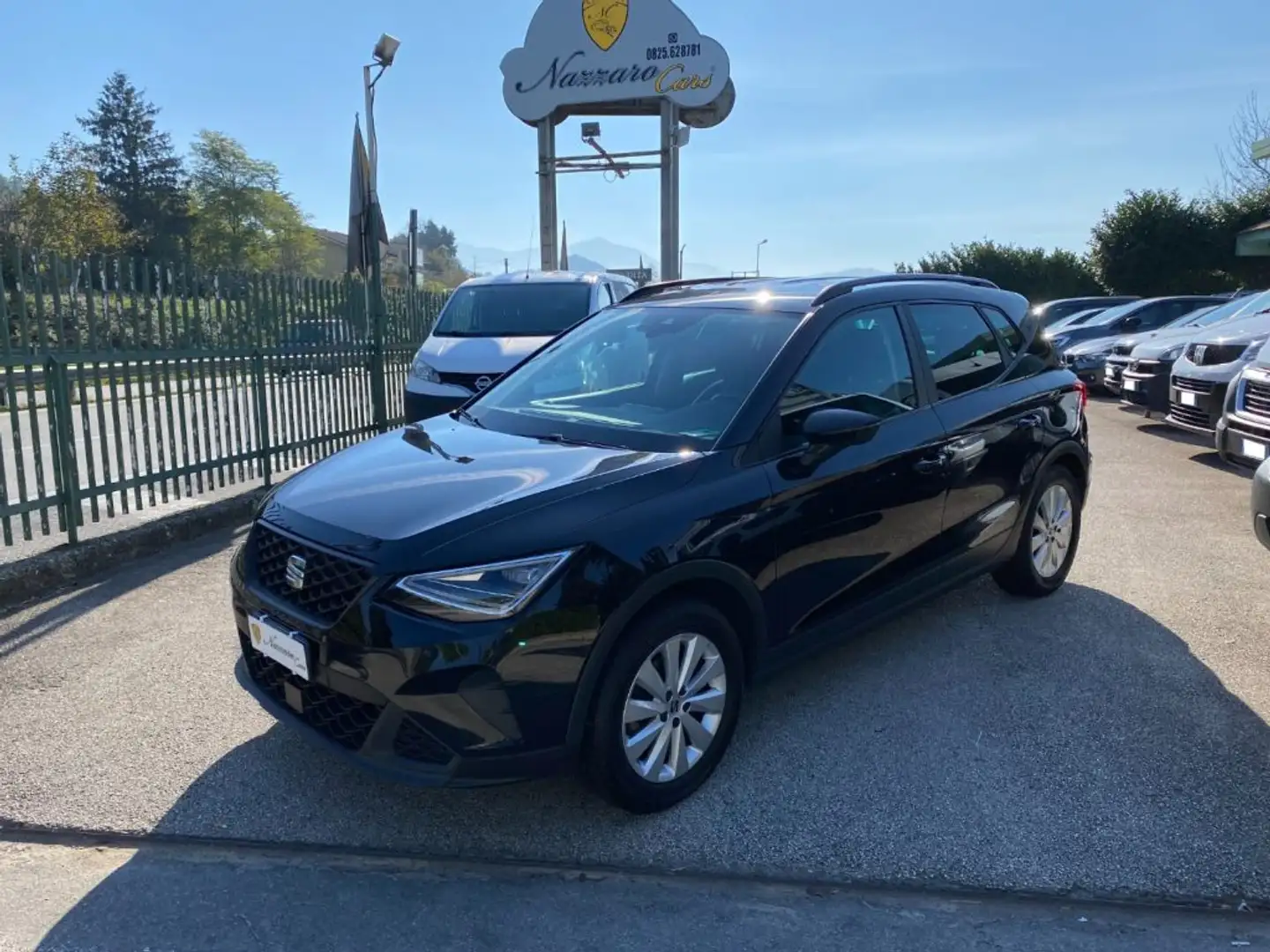 SEAT Arona 1.0 EcoTSI Style NAV/FARI LED/CARPLAY Nero - 1