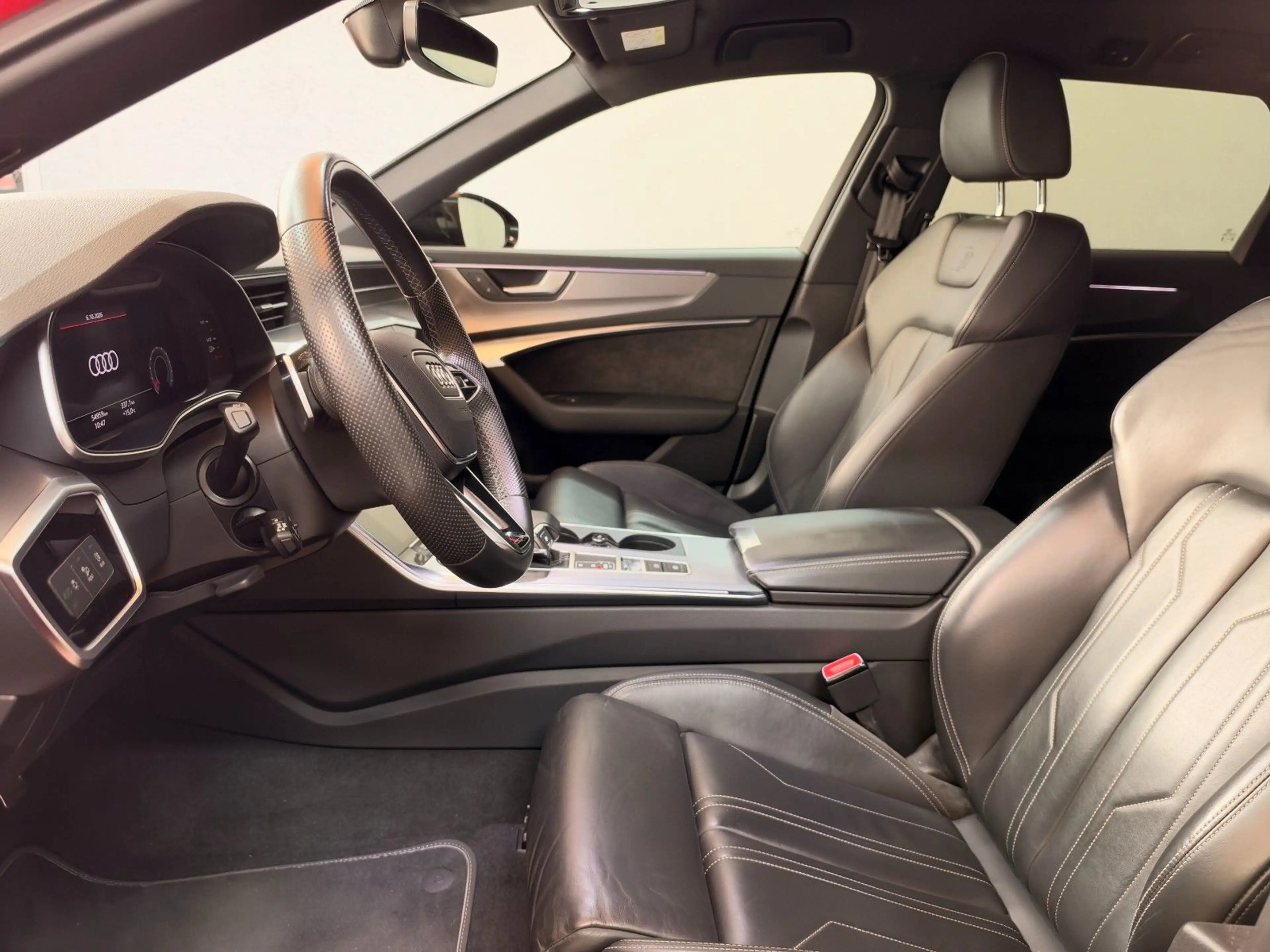 Audi A6 Avant 45 TFSI quattro sport S line Sport + — photo 14