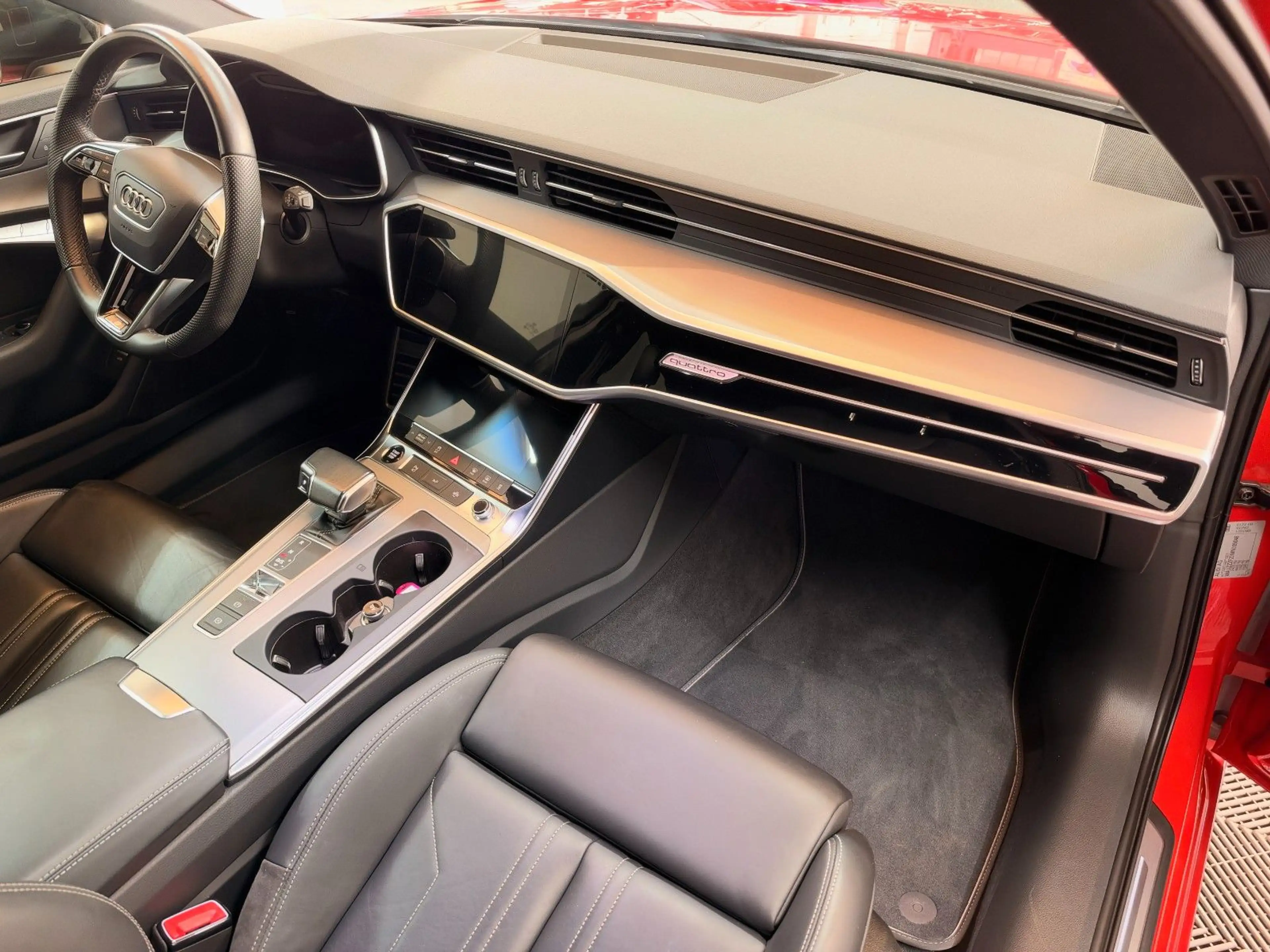 Audi A6 Avant 45 TFSI quattro sport S line Sport + — photo 11
