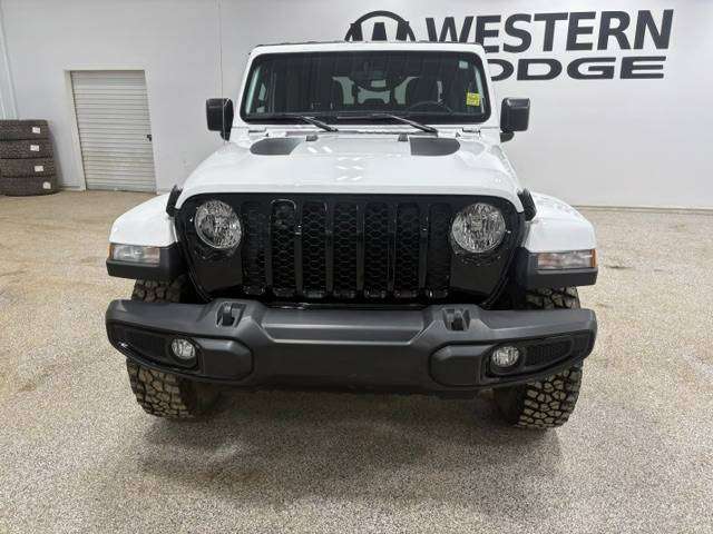 2023 Jeep Gladiator