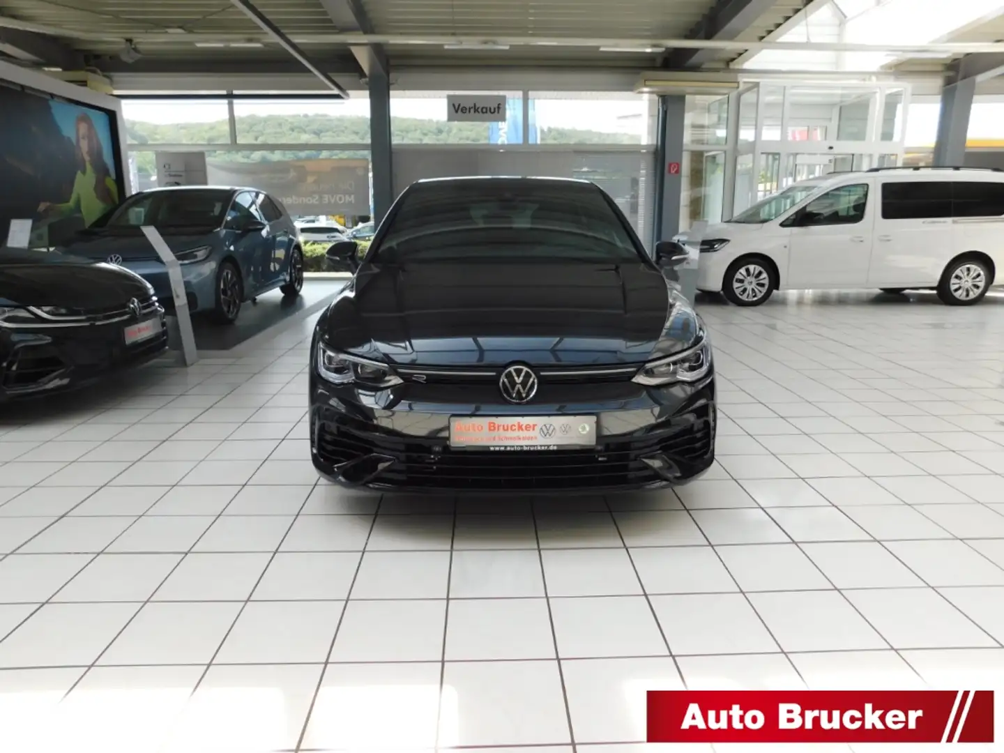 Volkswagen Golf VIII R 4Motion 2.0 TSI+Ausparkassistent+Soundsyste Чорний - 2