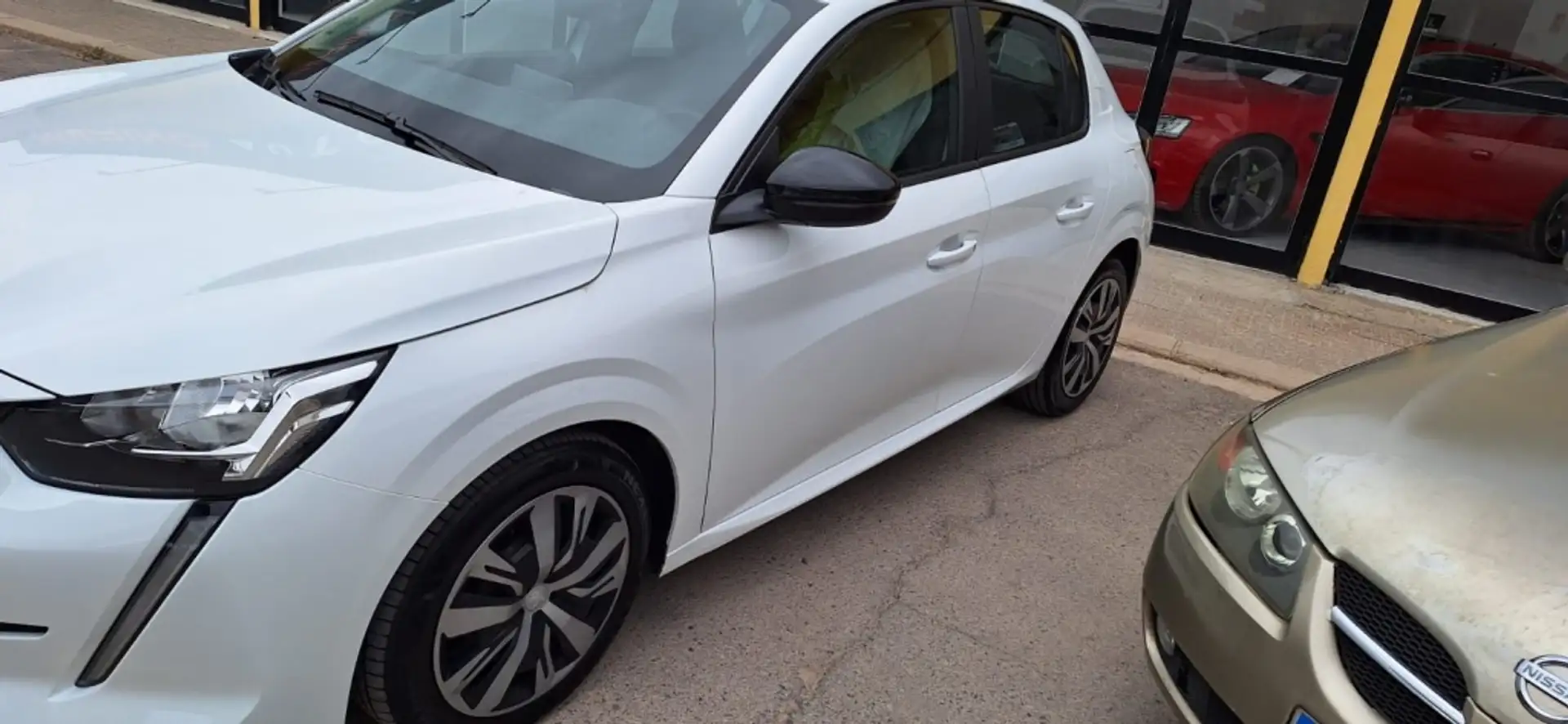 Peugeot 208 1.2 Puretech S&S Active 100 Wit - 2