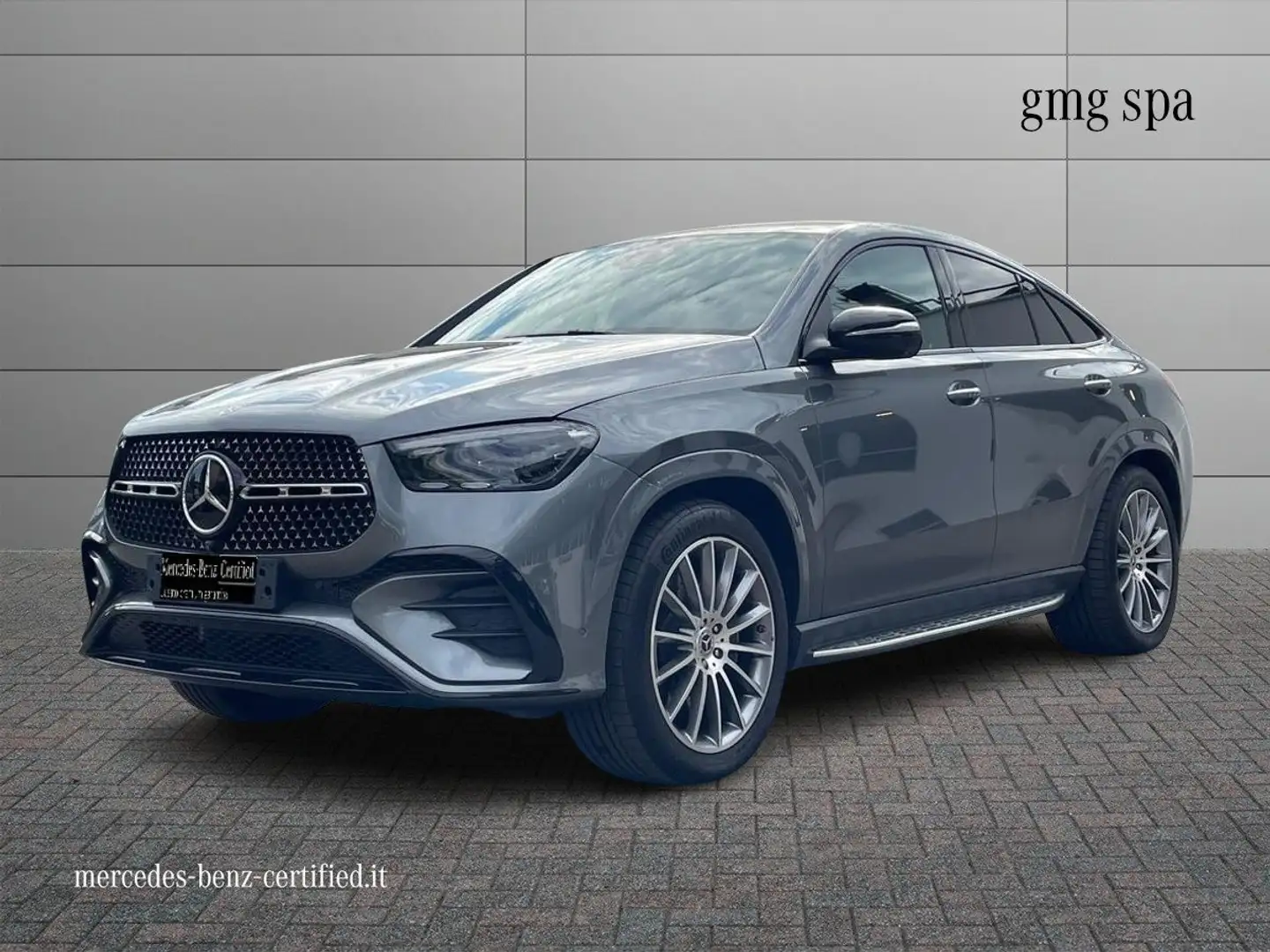 Mercedes-Benz GLE 300 GLE Coupe 300 d AMG Line Premium 4matic auto Stříbrná - 1
