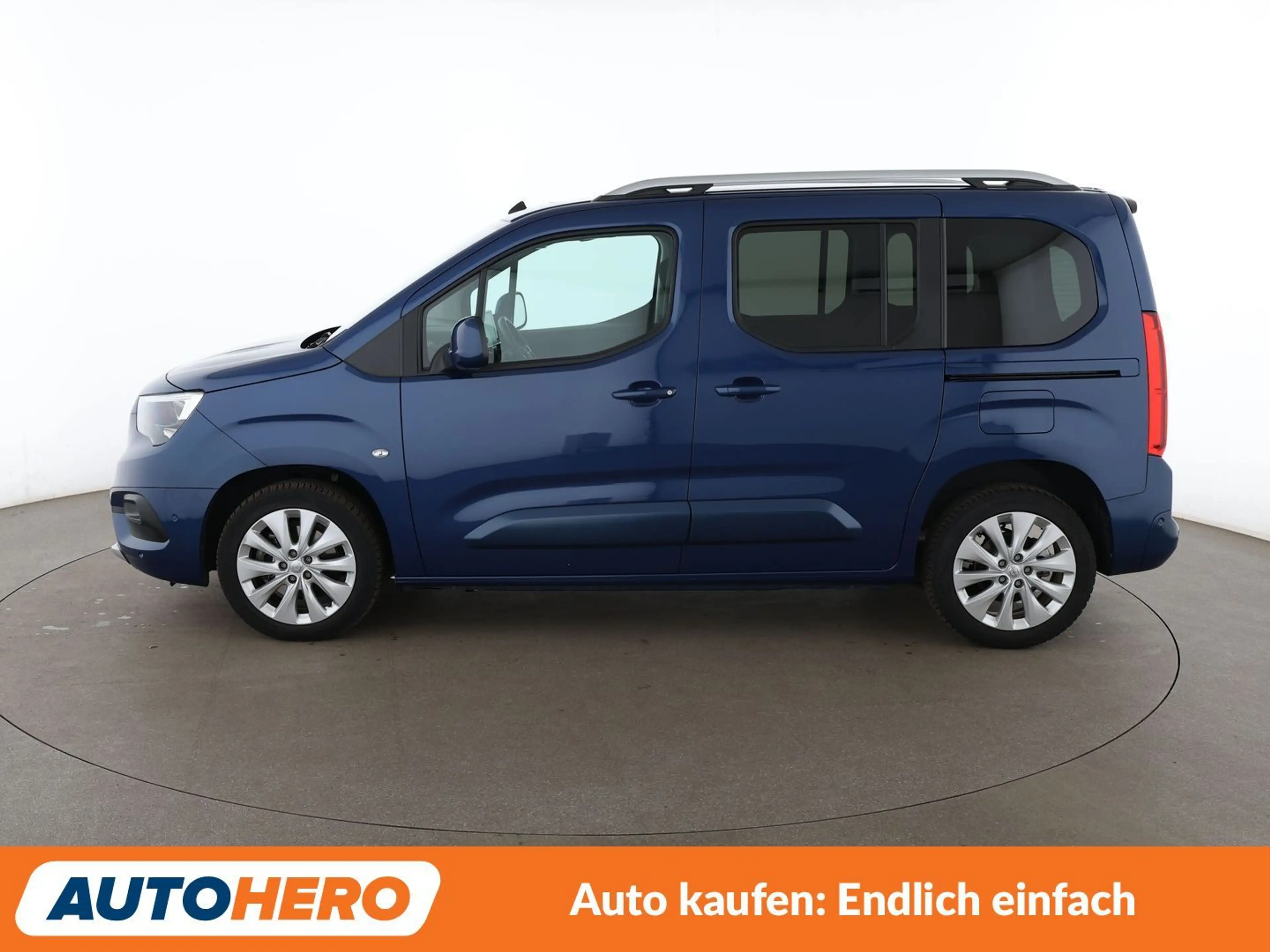 Opel Combo Life 1.2 Turbo INNOVATION Aut.*NAVI*SPUR*CAM*PDC* — photo 3