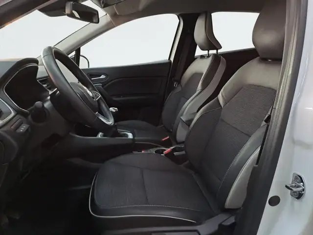 Renault Captur view 11
