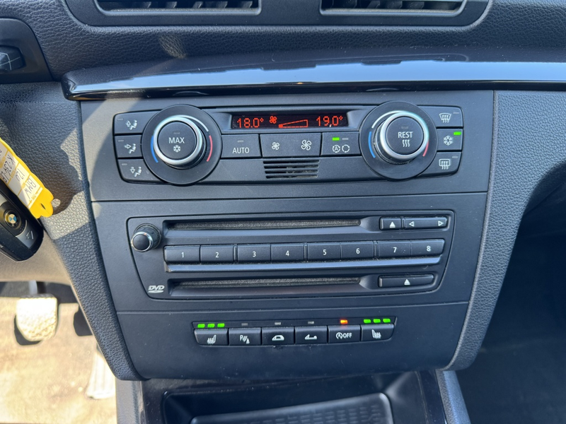BMW 120 1-serie Cabrio 120i High Executive — photo 17