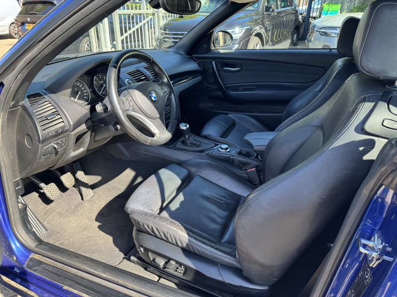BMW 120 1-serie Cabrio 120i High Executive — photo 6