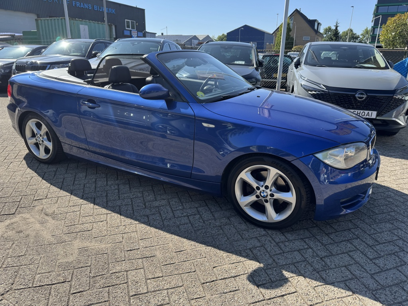 BMW 120 1-serie Cabrio 120i High Executive — photo 8