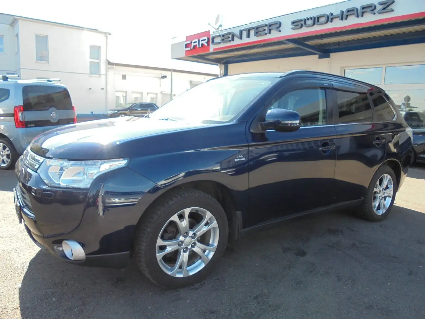 Mitsubishi Outlander ClearTec Instyle 4WD Blu/Azzurro - 2