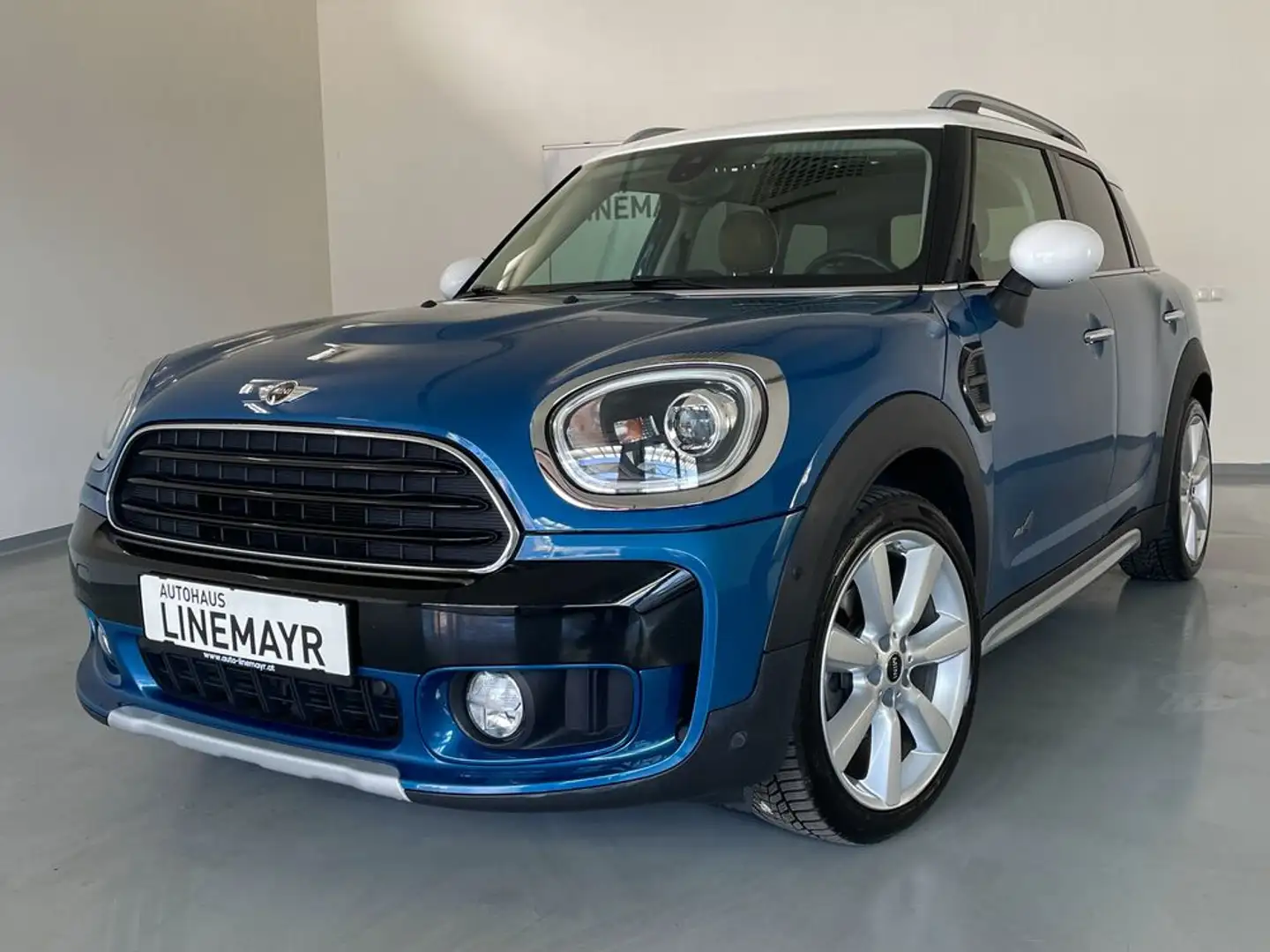 MINI Cooper D Countryman ALL4 Blau - 1