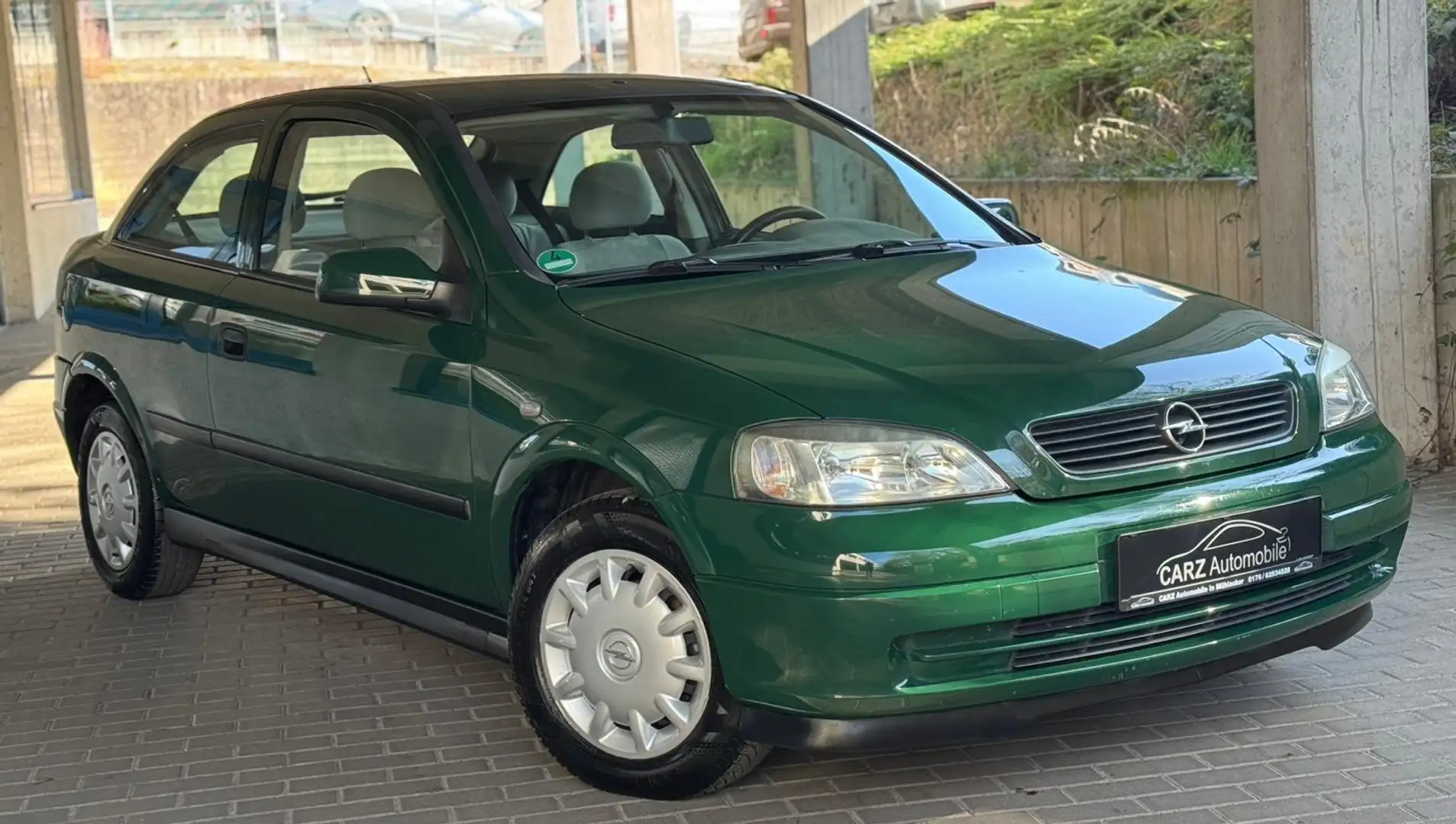 Opel Astra 1.2 **2. Hand ** TÜV NEU ** Verde - 1