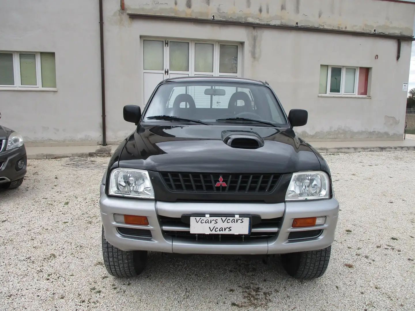 Mitsubishi L200 Club Cab 2.5 tdi GLX 4wd Club cab 4 posti Schwarz - 2