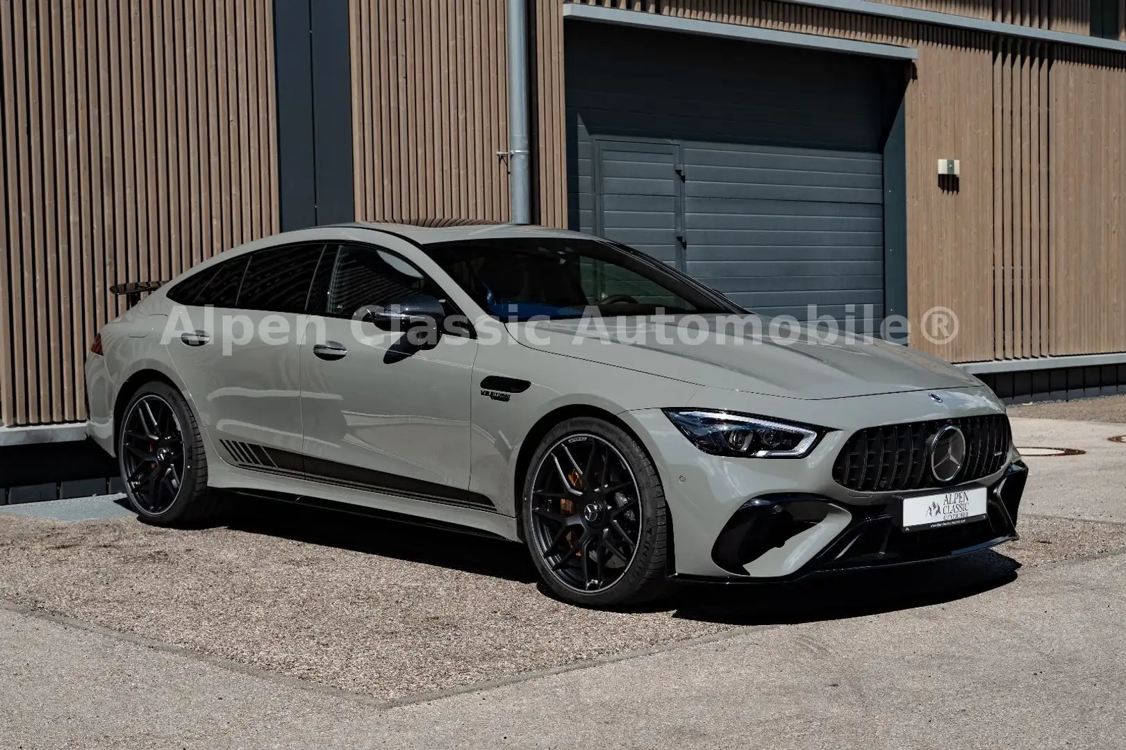 Mercedes-Benz AMG GT 63 S E Performance 21" Energizing Gris - 1