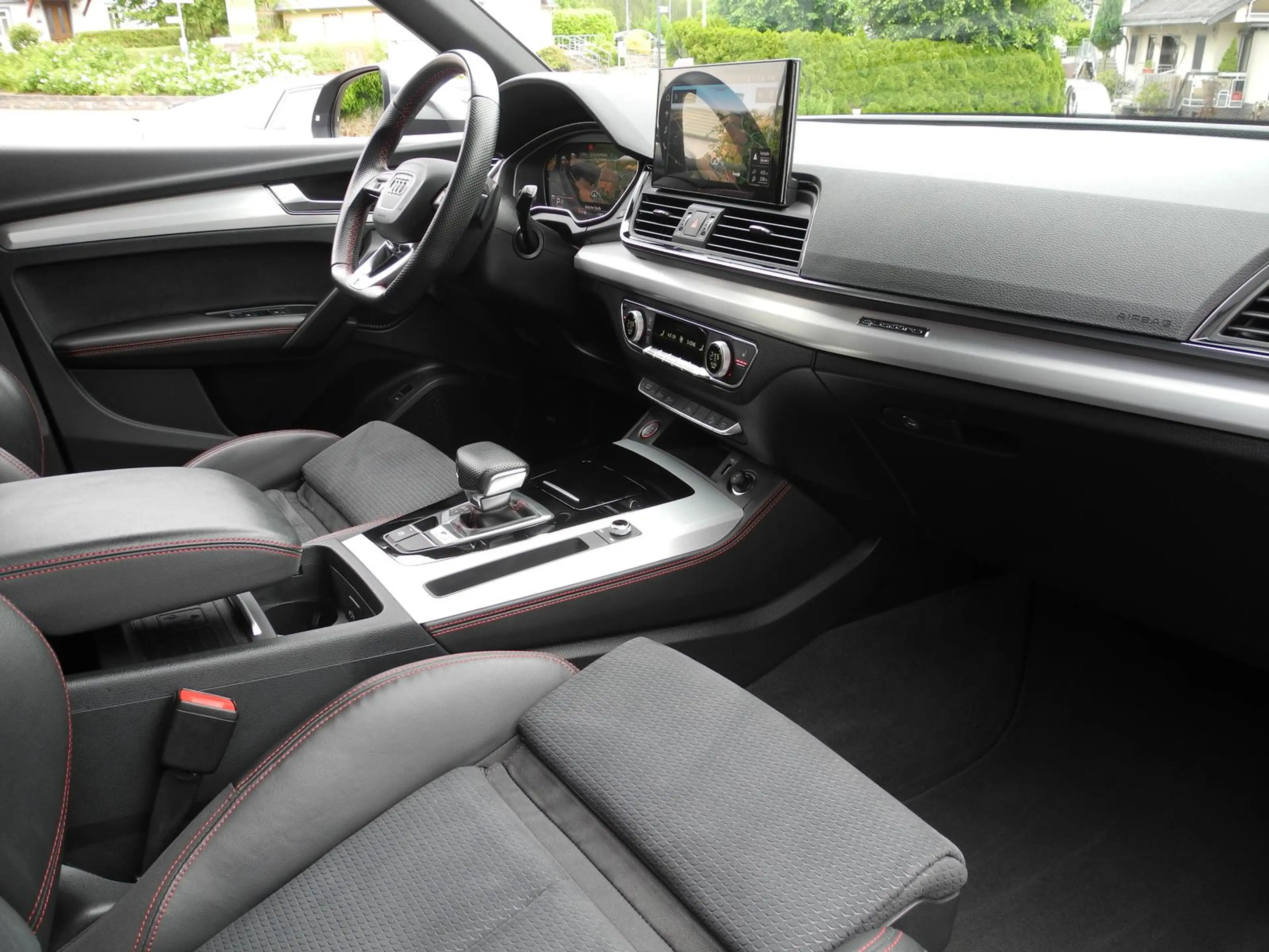 Audi SQ5 3.0 TDI *Air-Susp*AHK*B&O*21"*HUD*Matrix* — photo 11