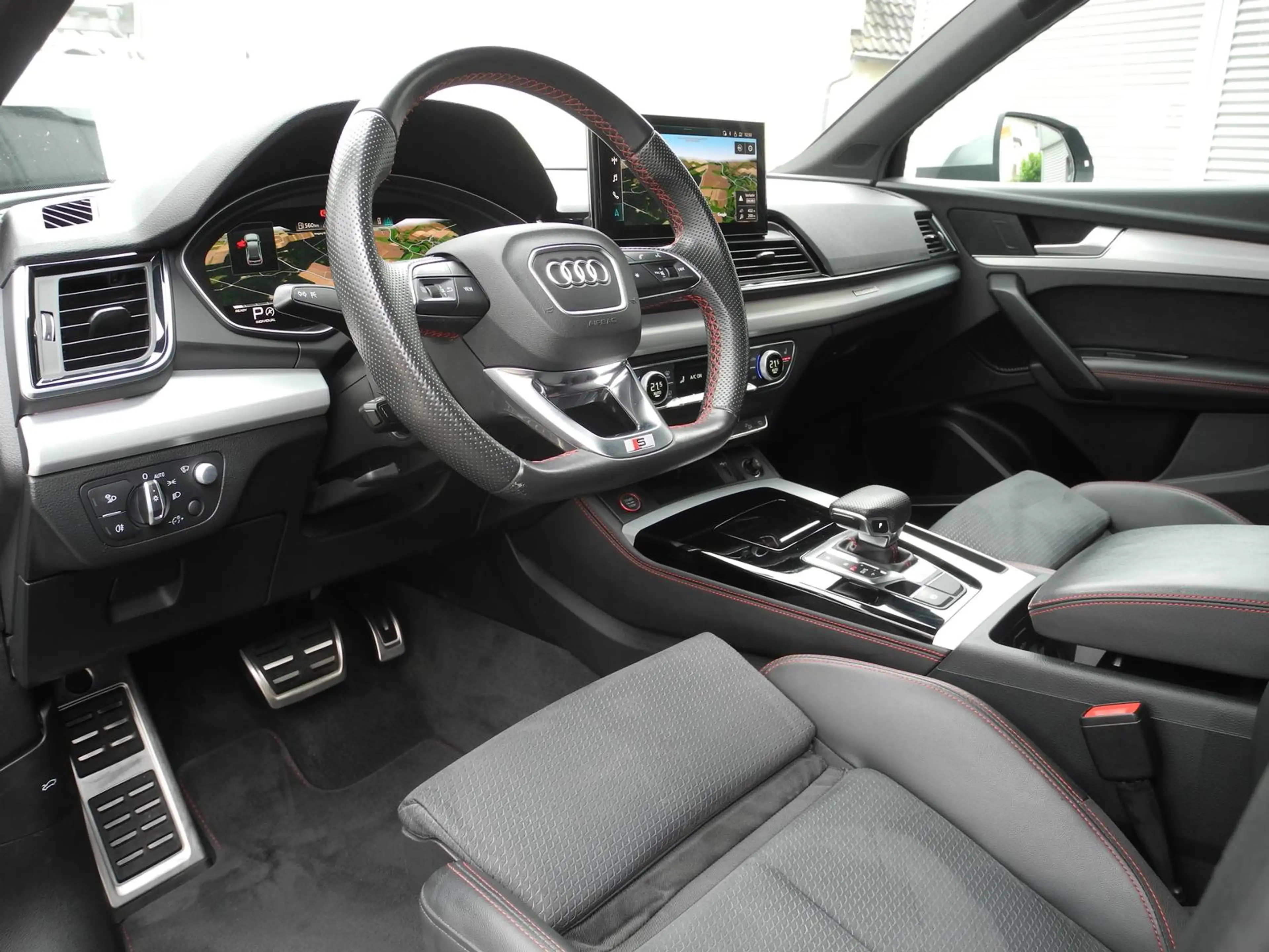 Audi SQ5 3.0 TDI *Air-Susp*AHK*B&O*21"*HUD*Matrix* — photo 9