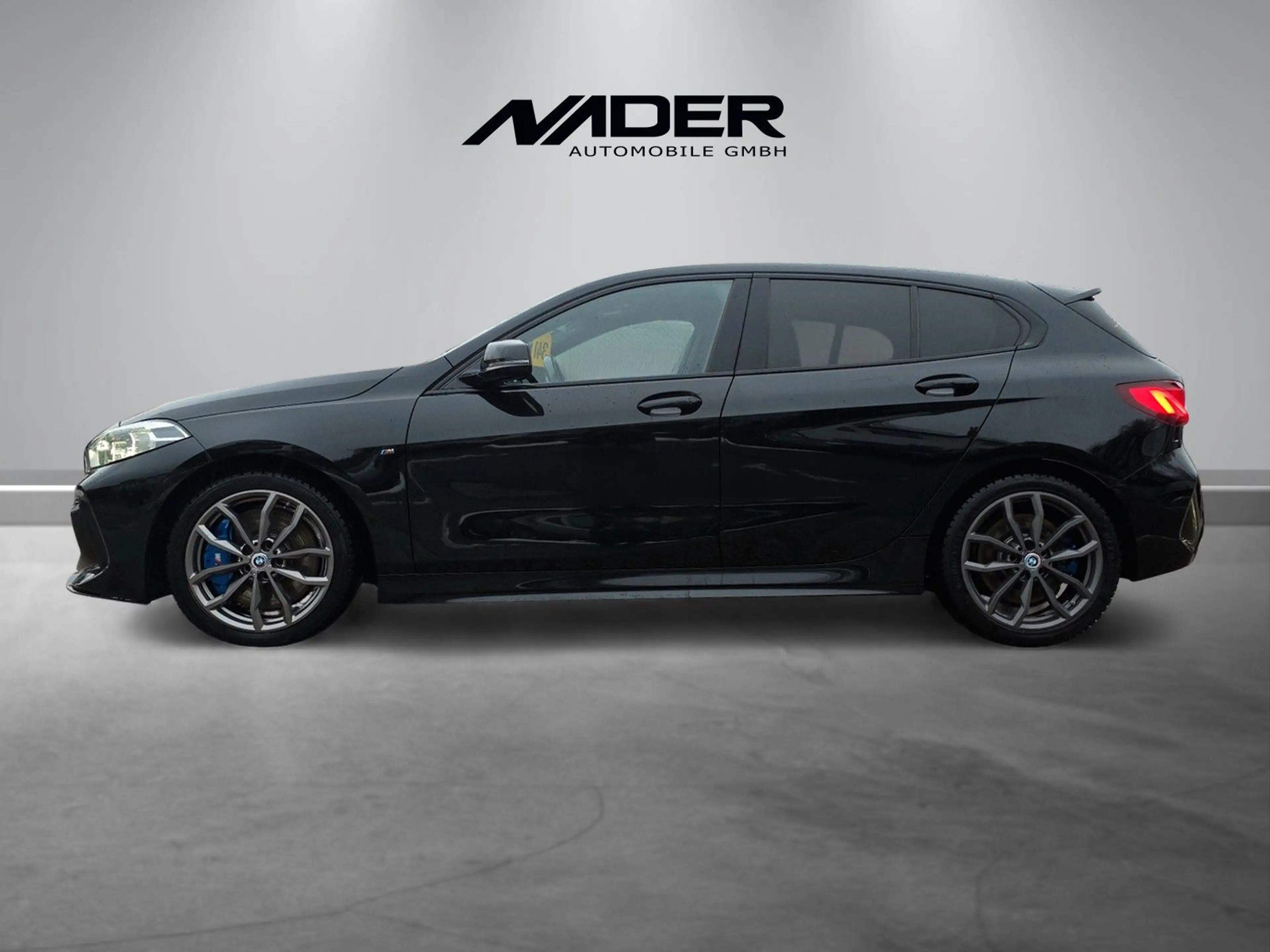 BMW 135 i xDrive M Sport Allrad | HUD | Navi Pro — photo 2