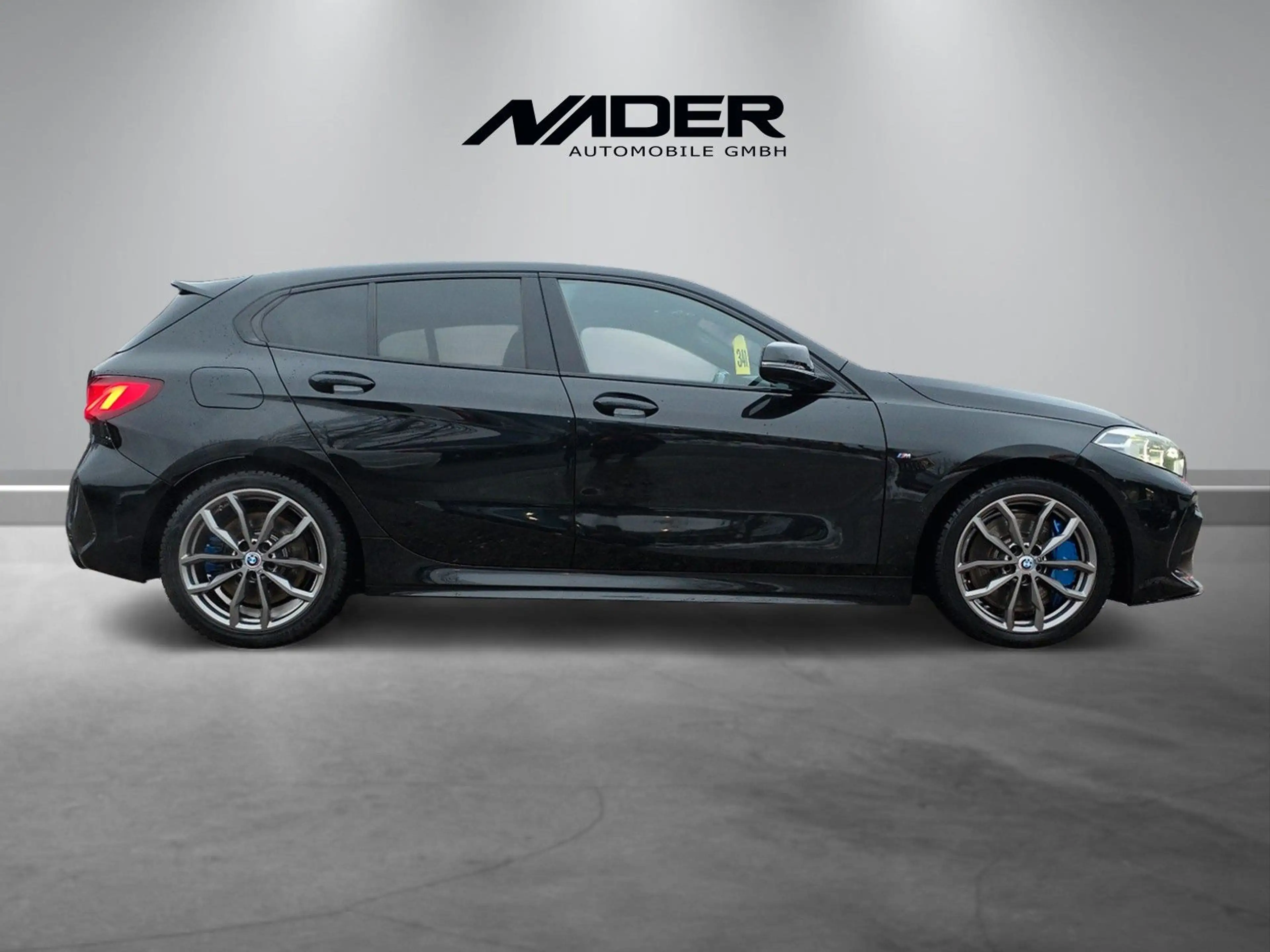 BMW 135 i xDrive M Sport Allrad | HUD | Navi Pro — photo 6