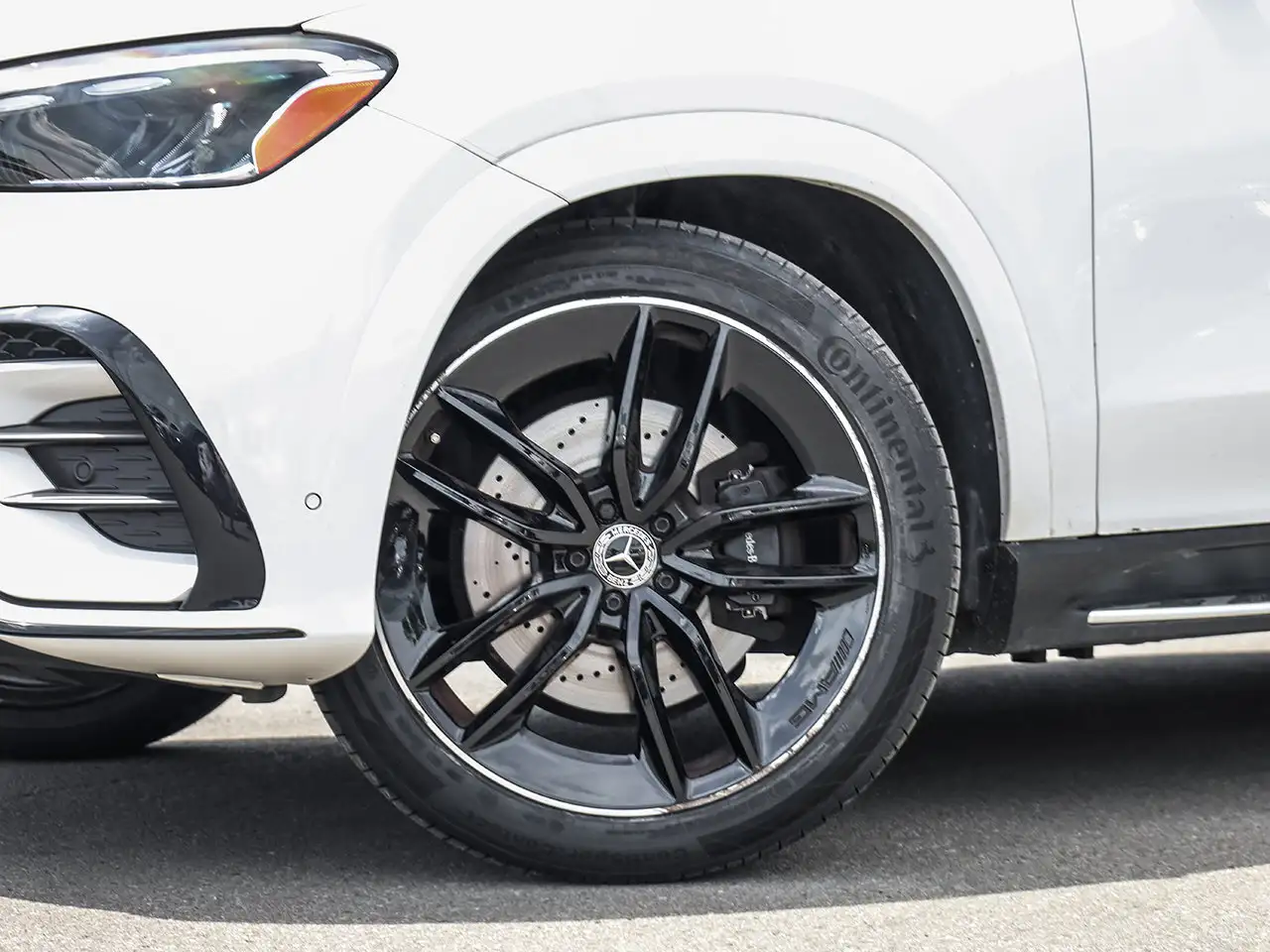 Mercedes-Benz GLE снимка Mercedes-Benz GLE