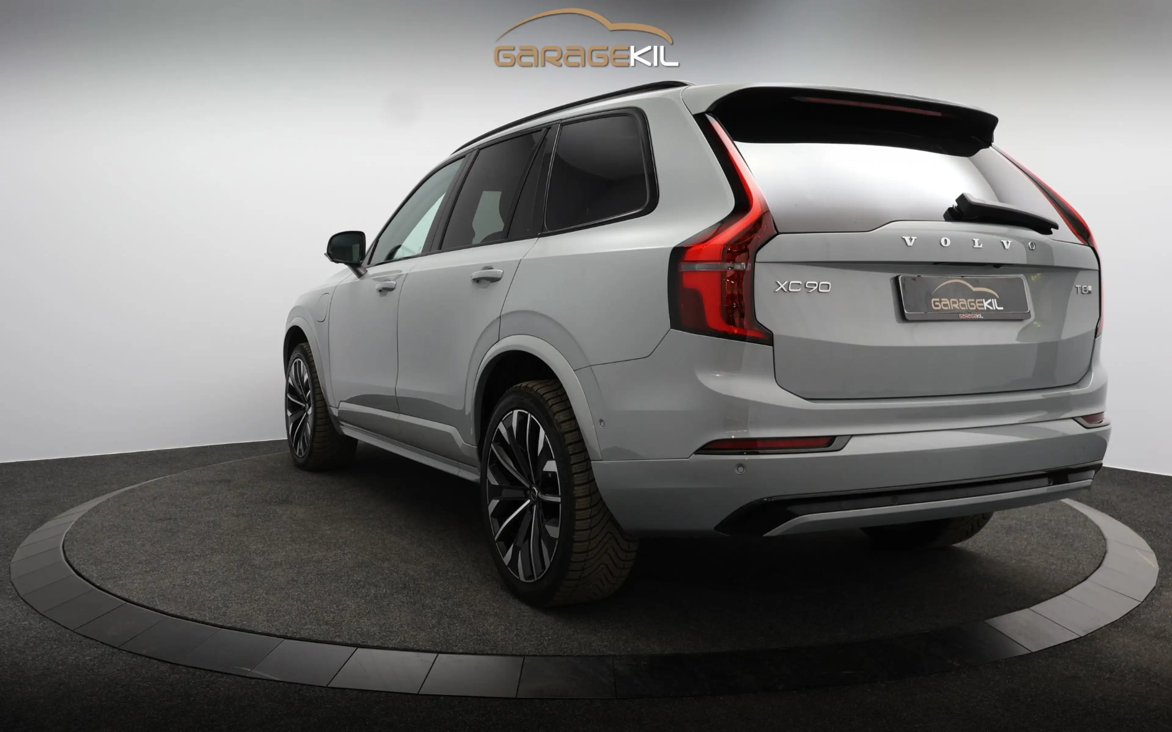 Volvo XC90 2.0 T8 Plug-in hybrid AWD Plus Dark Dealer onderh. — photo 14