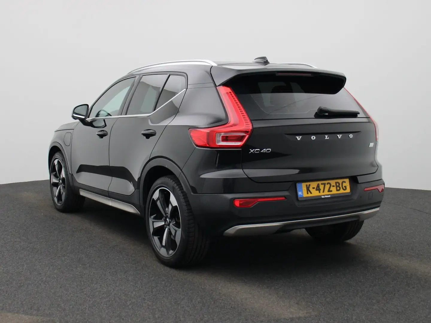 Volvo XC40 1.5 T5 Recharge Inscription | Apple Carplay/Androi Zwart - 2