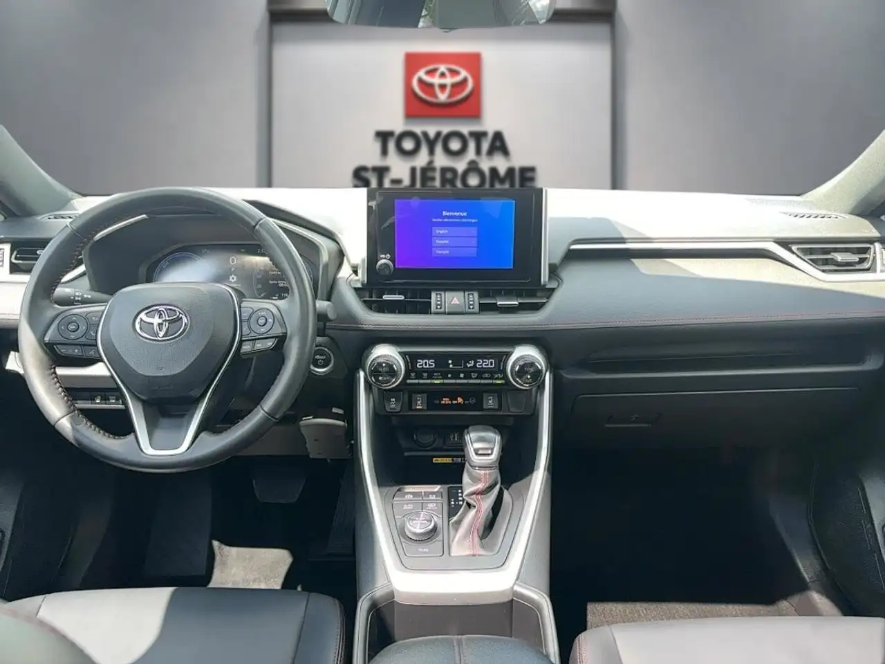 Toyota RAV 4 Prime снимка Toyota RAV 4 Prime