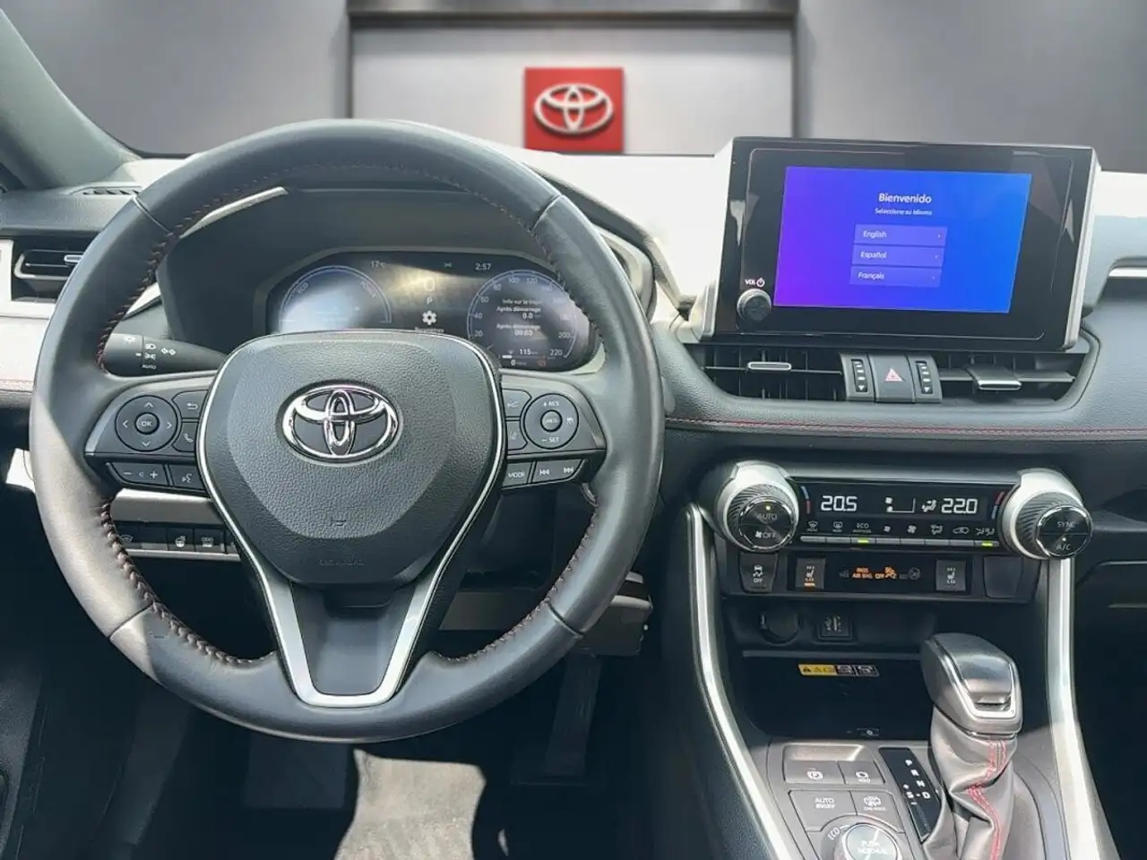 Toyota RAV 4 Prime снимка Toyota RAV 4 Prime