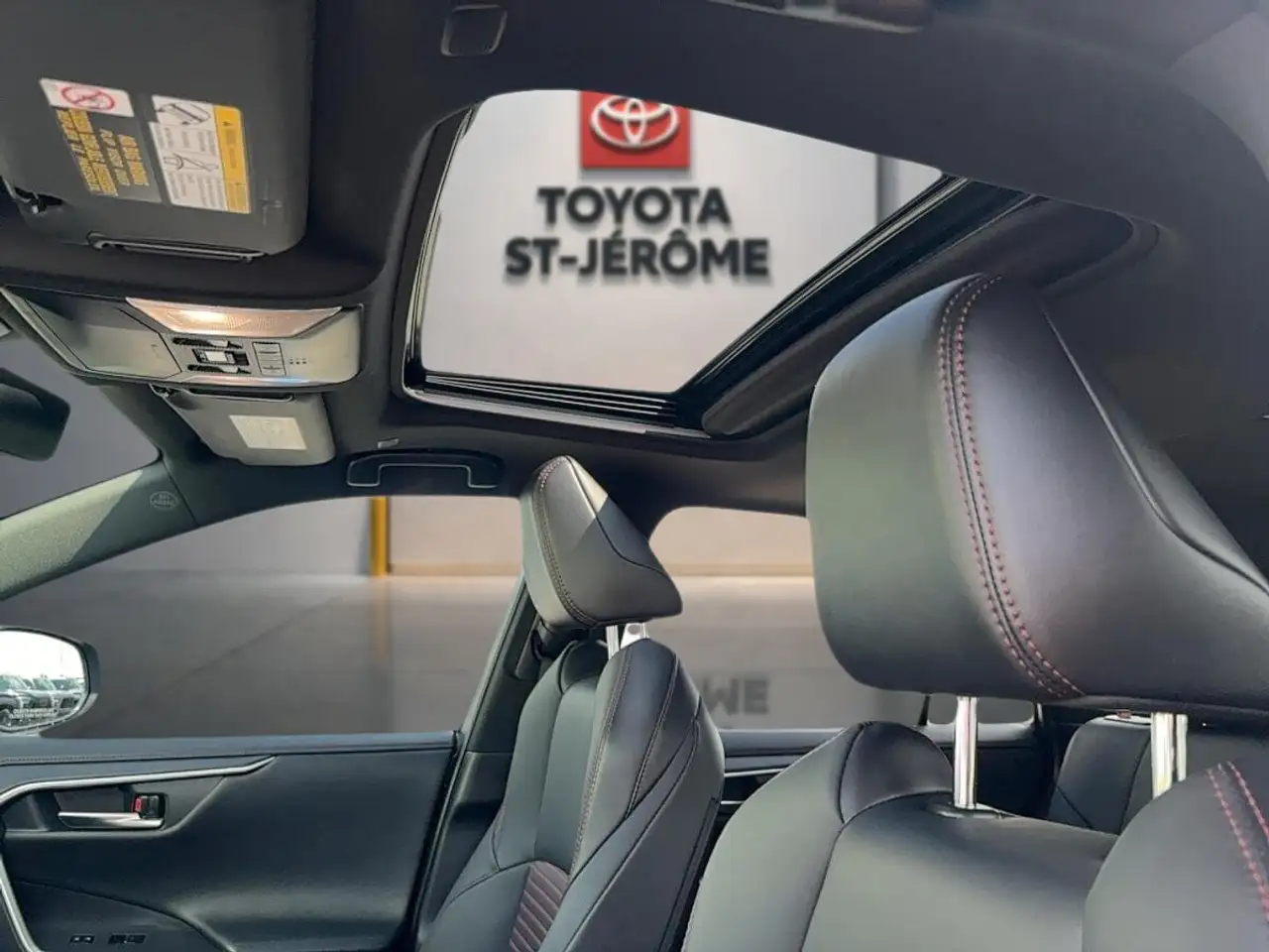 Toyota RAV 4 Prime снимка Toyota RAV 4 Prime