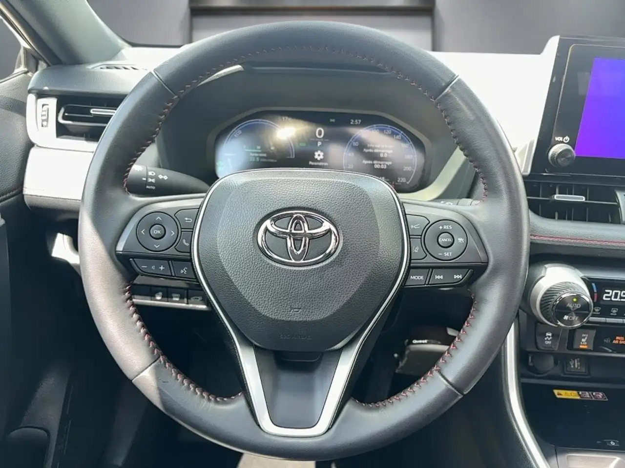Toyota RAV 4 Prime снимка Toyota RAV 4 Prime