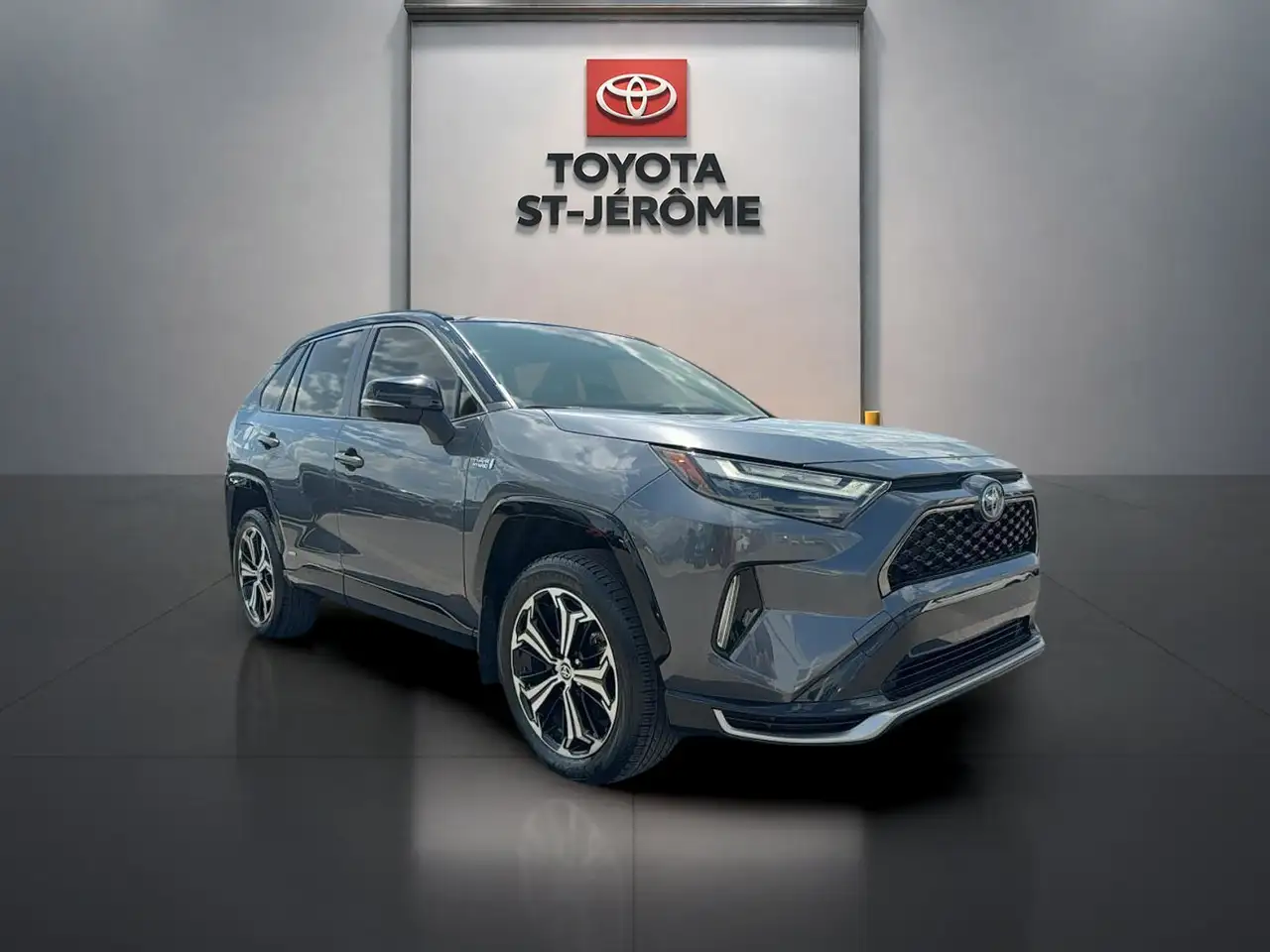 Toyota RAV 4 Prime снимка Toyota RAV 4 Prime