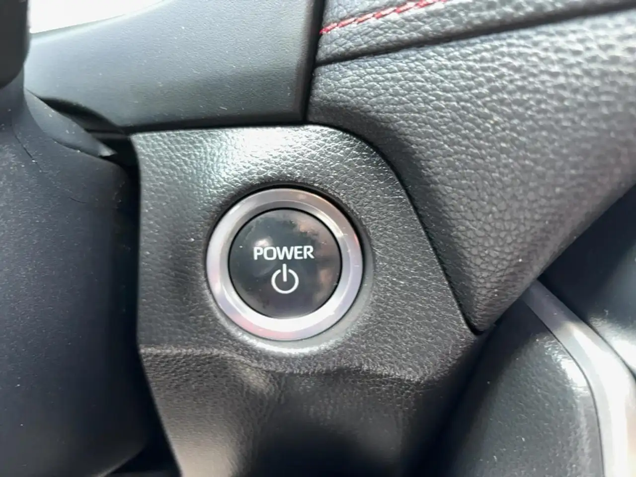 Toyota RAV 4 Prime снимка Toyota RAV 4 Prime