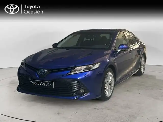 Toyota Camry Híbrido Advanced Aut.